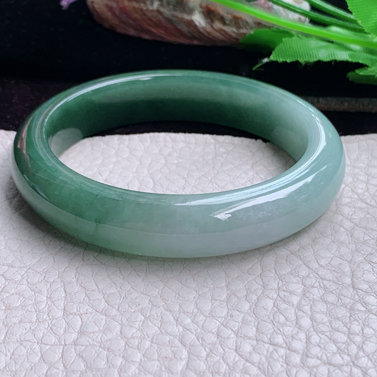 js实拍53.6*12*8.2招财镯 天然缅甸翡翠手镯双彩正圈玉镯子