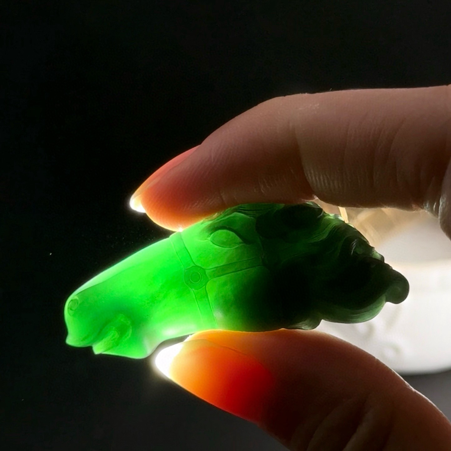 精品墨翠马头吊坠 种好色正 黑度好 油性十足 尺寸46.2