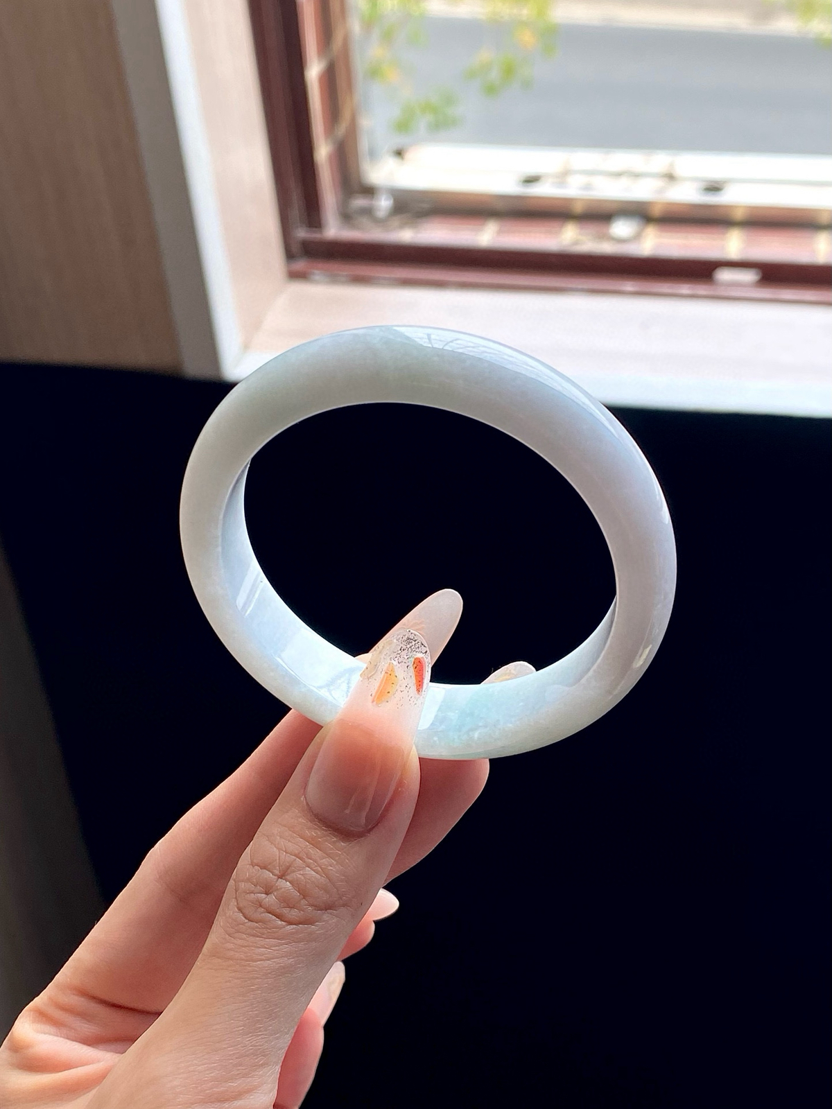 淡绿白月光正圈成品（无纹裂）

⭕️55.5-12.3-7.5