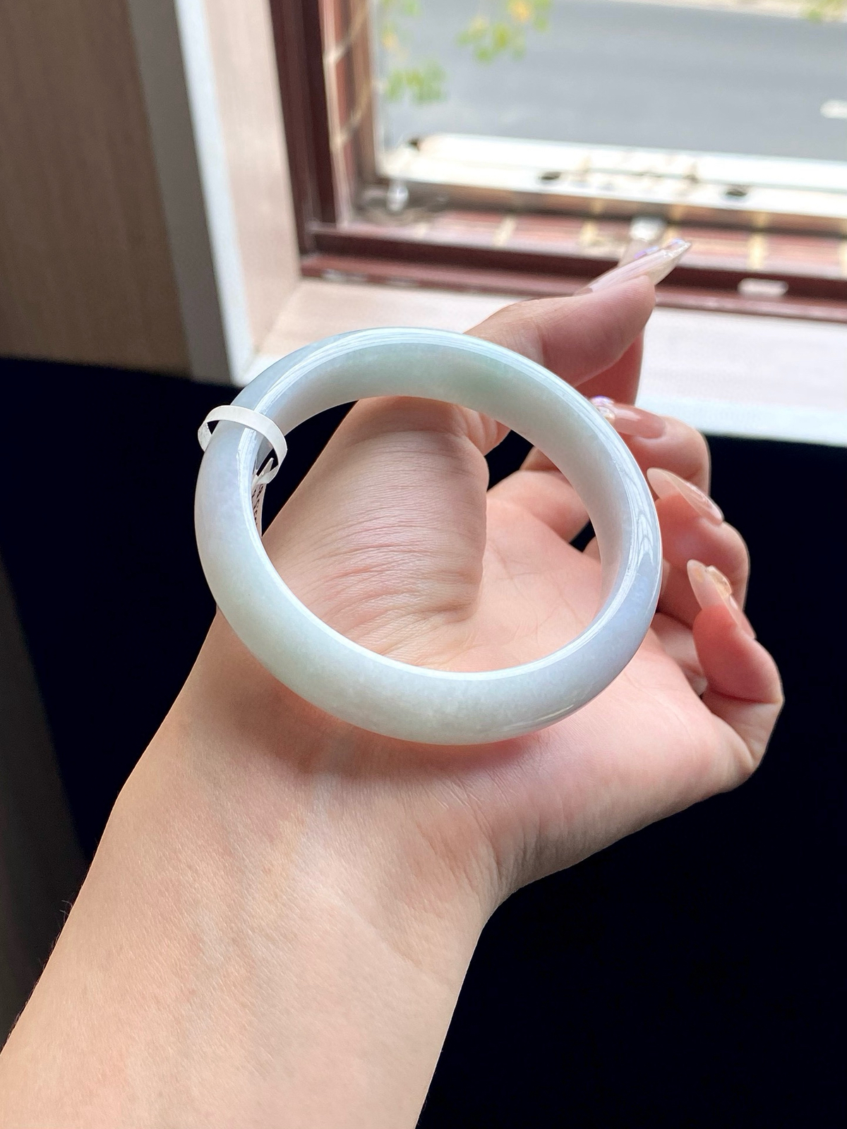 淡绿白月光正圈成品（无纹裂）

⭕️55.5-12.3-7.5