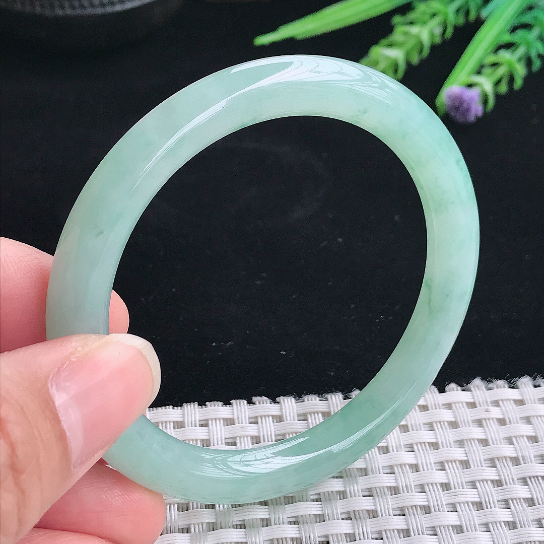 实拍A货翡翠53/8.2/8.5老坑冰胶水灵冰晴飘花圆条手镯翡翠玉镯手环
