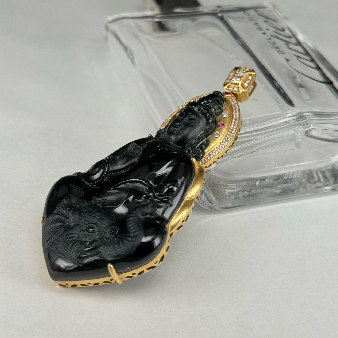 精品18k墨翠普贤菩萨 种好色正 黑度极好 打灯通透 油性十足 尺寸75.3