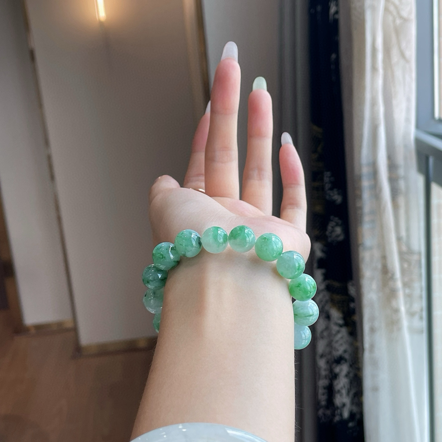 绿花手串 

尺寸：11.5/17颗