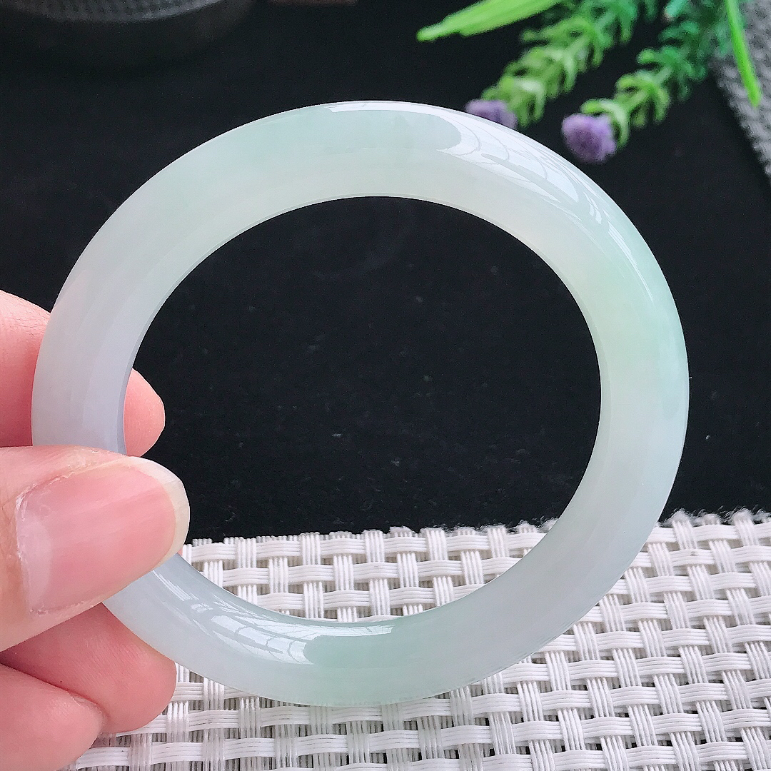 实拍A货翡翠52.2/9.5老坑冰胶果冻冰纯晴底圆条手镯翡翠玉镯手环