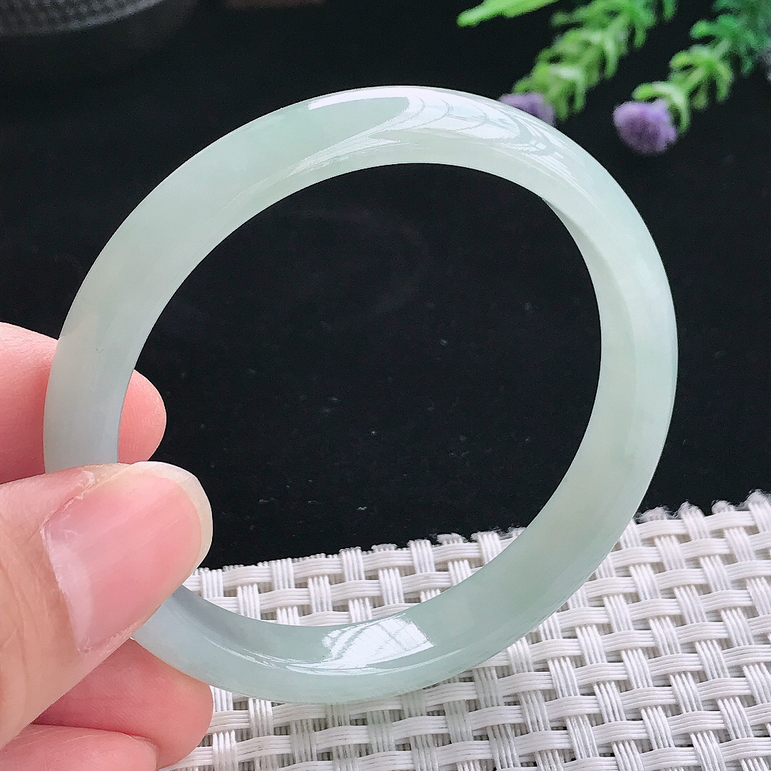 实拍A货翡翠54/10.3/6.6老坑秀气冰晴绿细条手镯翡翠玉镯手环