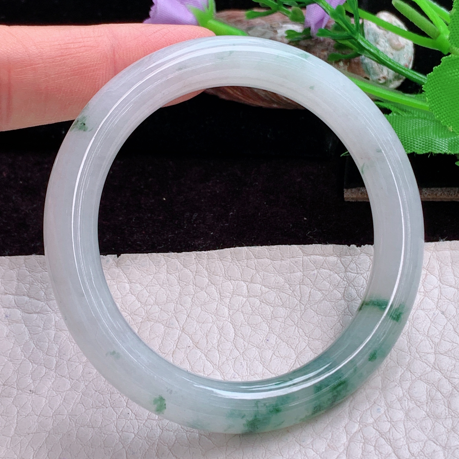 xc小圈口53.3*9招财镯 天然缅甸翡翠手镯冰飘花圆条玉镯子 叮当镯