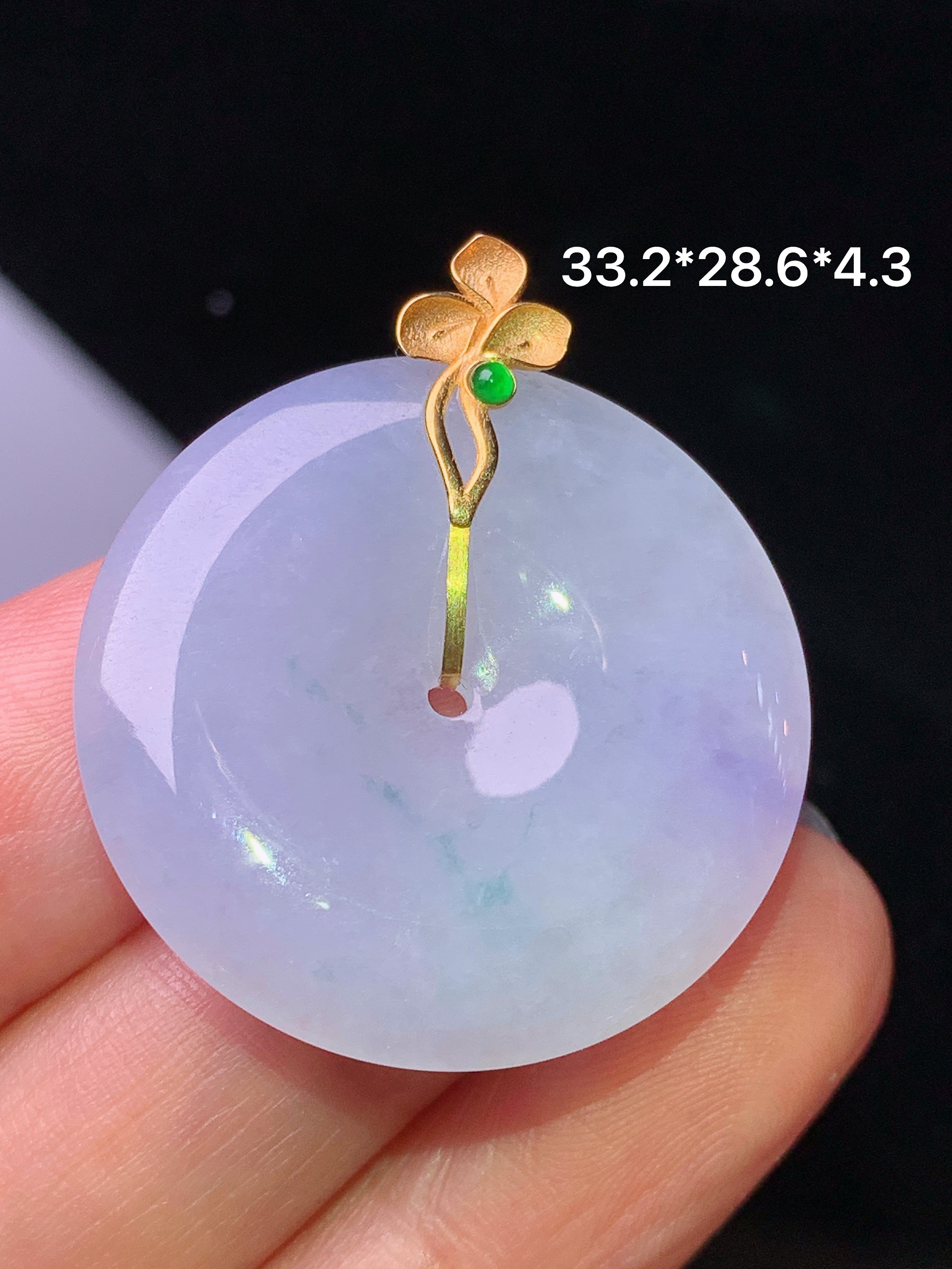 18k金镶嵌紫罗兰平安扣吊坠 玉质细腻 色泽艳丽清新 水润亮眼 整体尺寸33.2*28.6*4.3j2