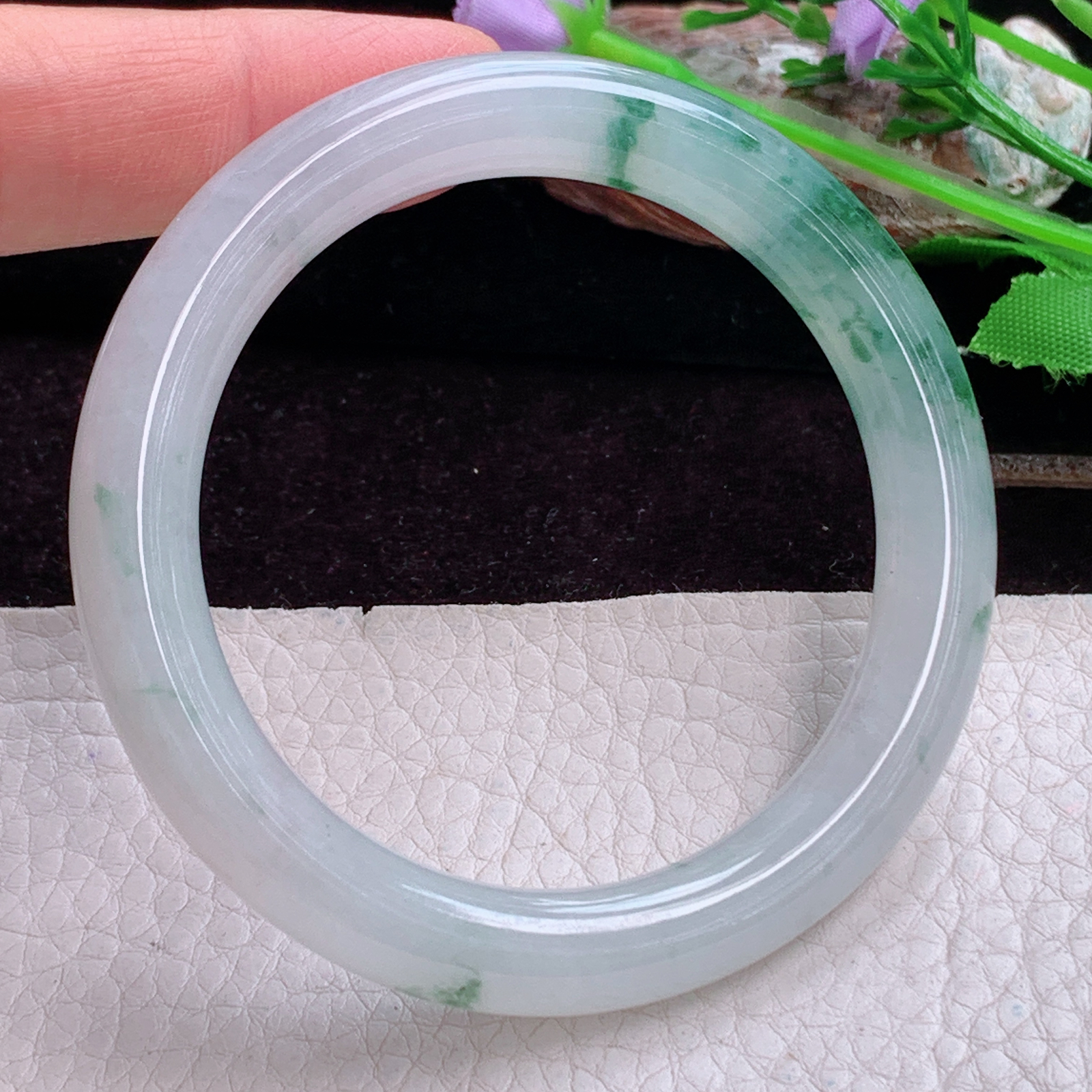 xc小圈口53.3*9招财镯 天然缅甸翡翠手镯冰飘花圆条玉镯子 叮当镯