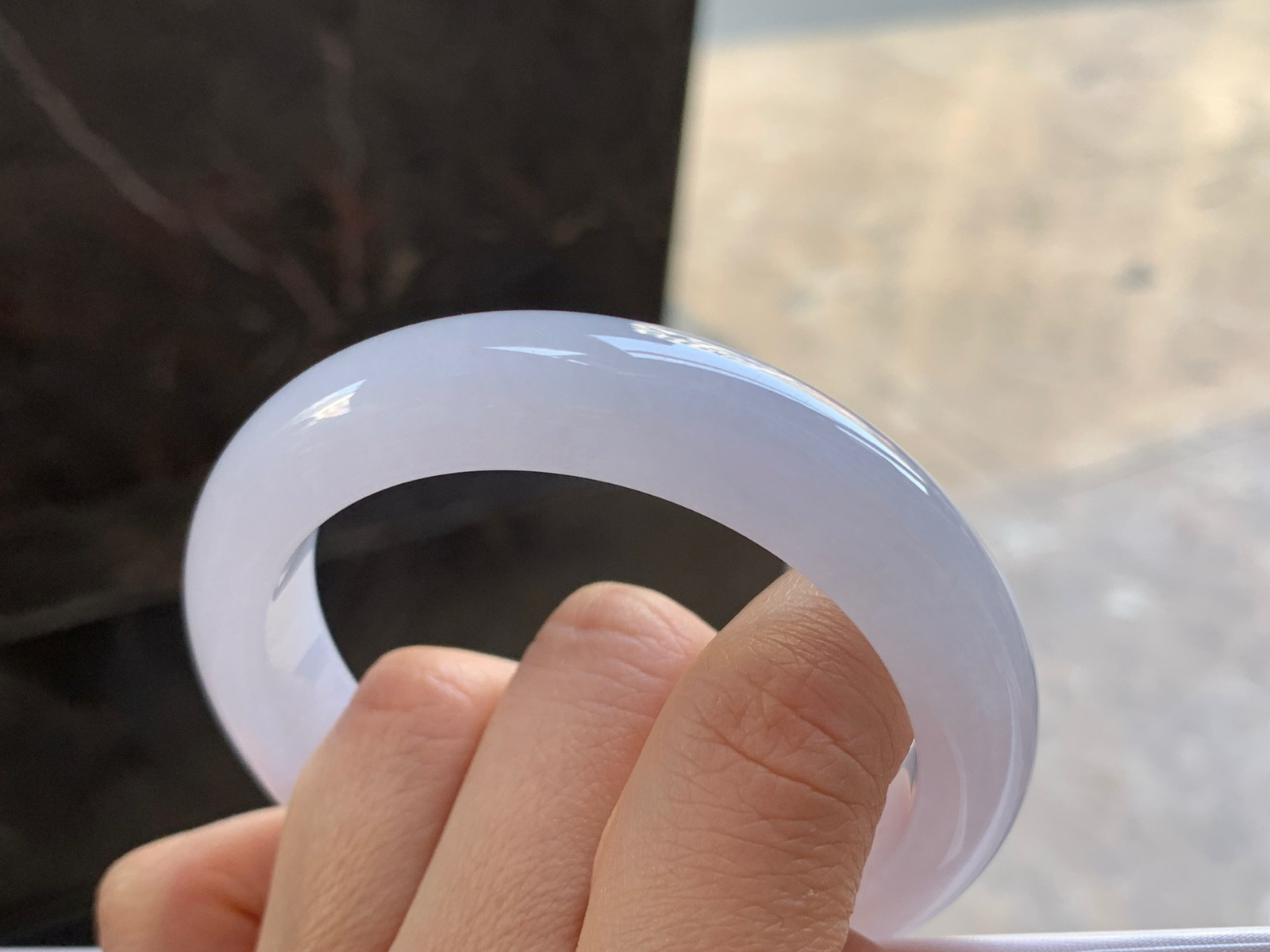 53.5-12.5-8.8

淡紫手镯^_^水润清新