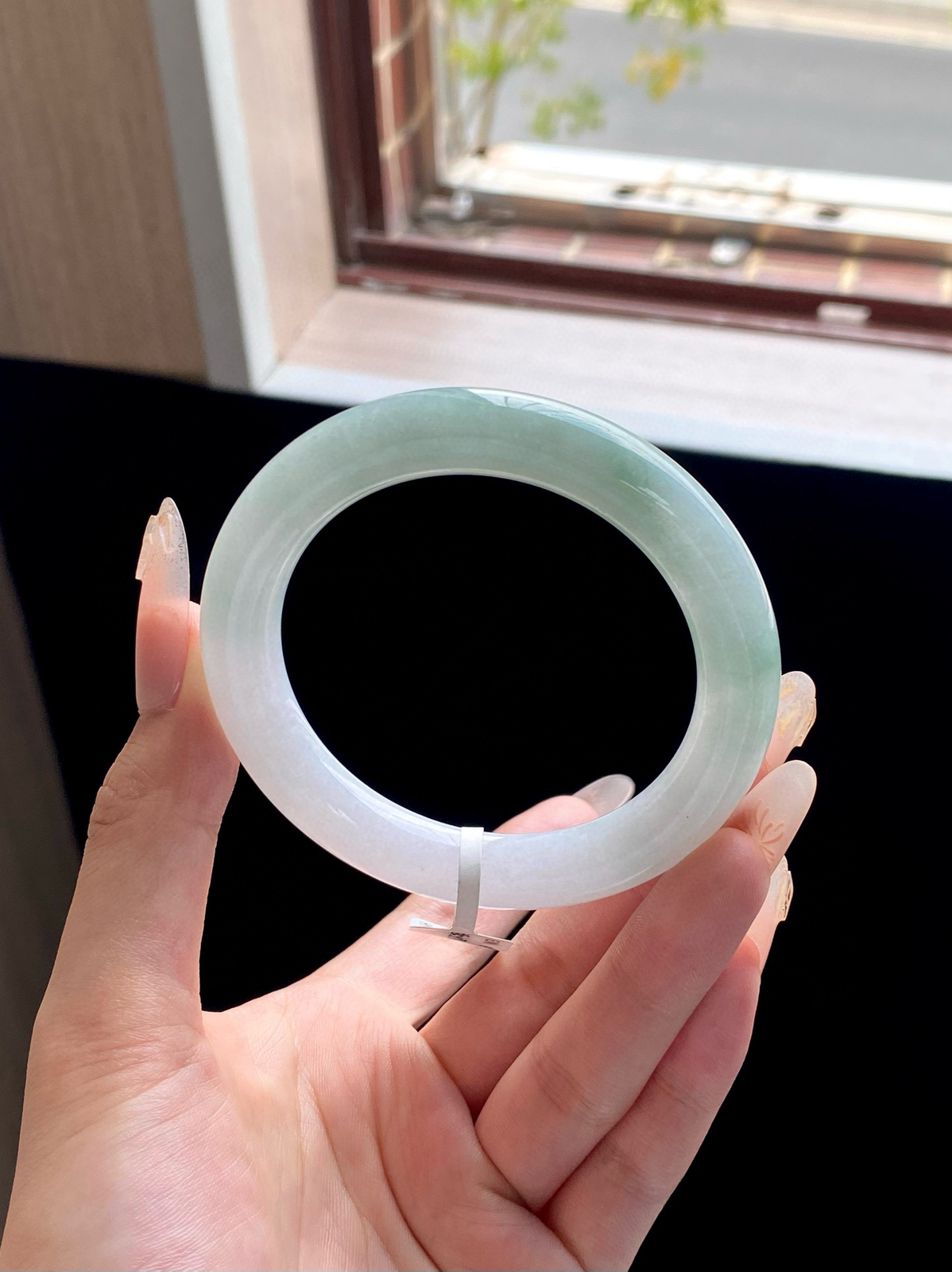 晴绿半山水圆条成品（内侧细纹不扣）

⭕️56.2-10.5-10.6