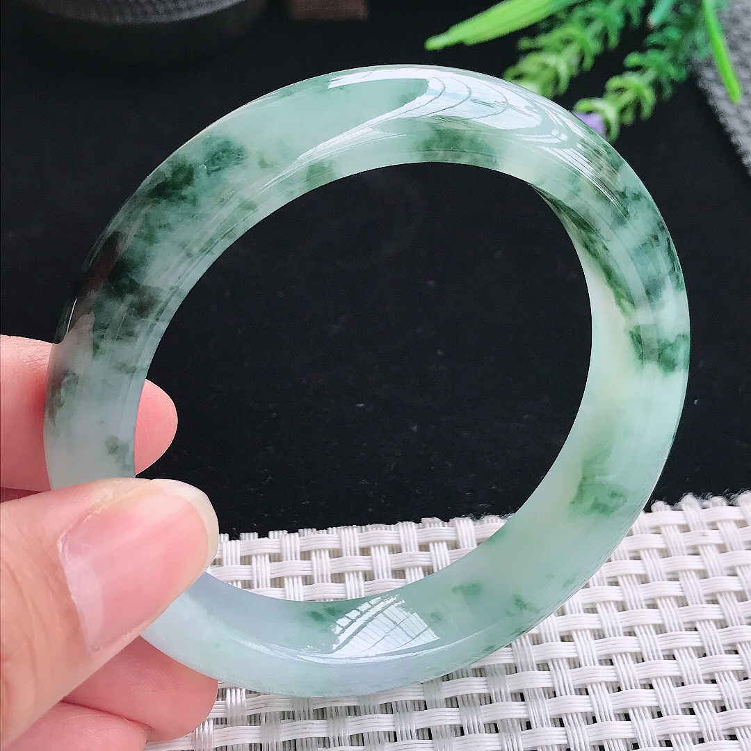 实拍A货翡翠60/14.2/9老坑冰润起胶飘花手镯翡翠玉镯手环
