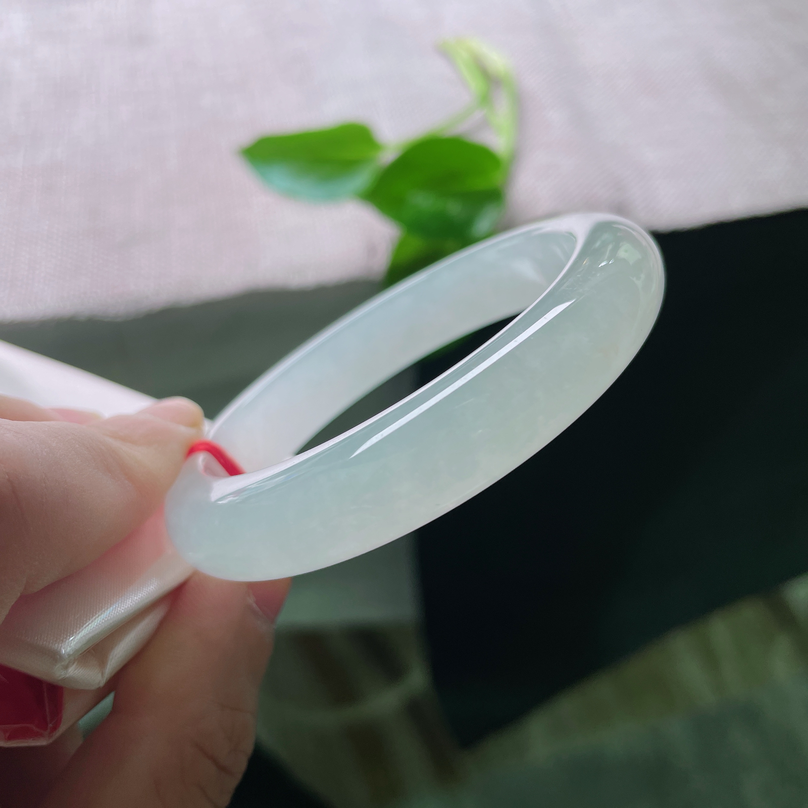 53.8/11.5/8.4，种老水足，细腻无棉感，无纹裂