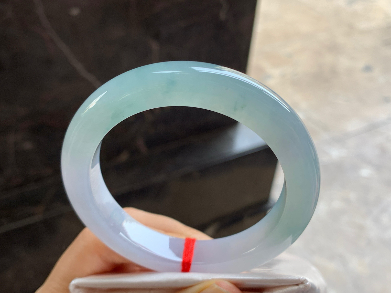 57-11.3-9.6

淡春彩手镯^_^清新 水润