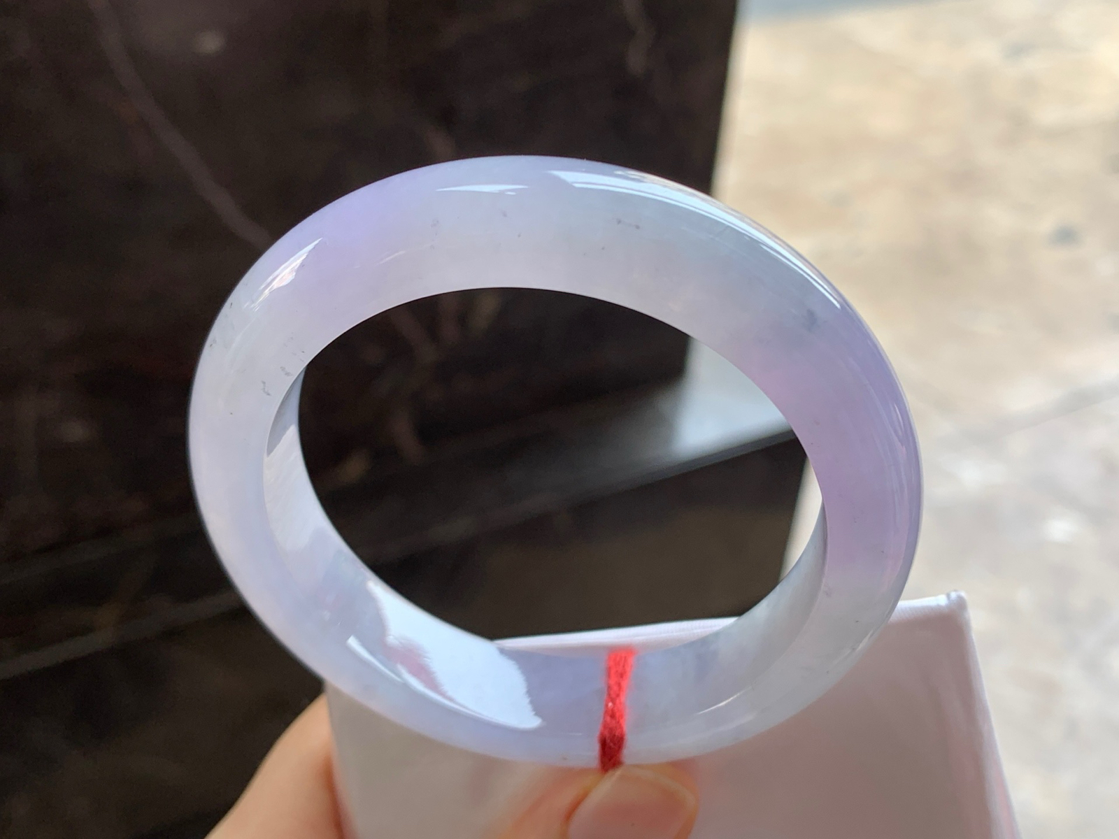 57-12.8-9.3

冰紫手镯^_^水润 鲜艳亮眼