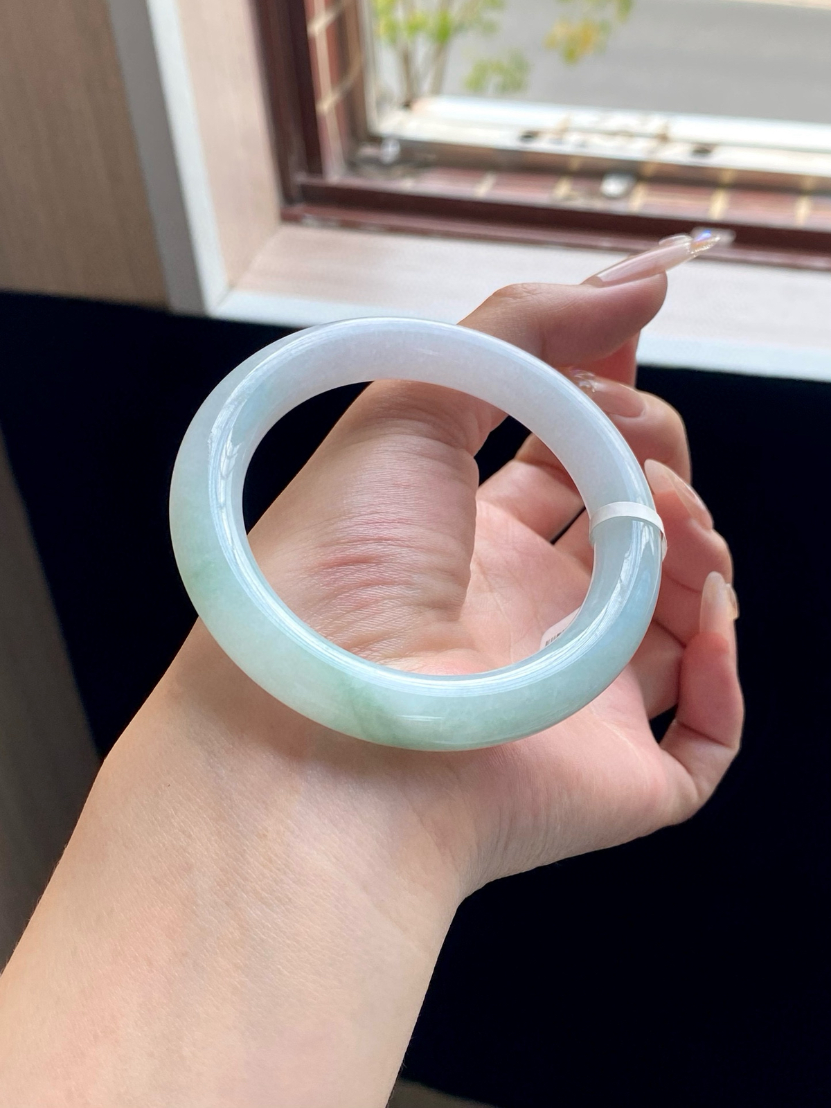 晴绿半山水圆条成品（内侧细纹不扣）

⭕️56.2-10.5-10.6