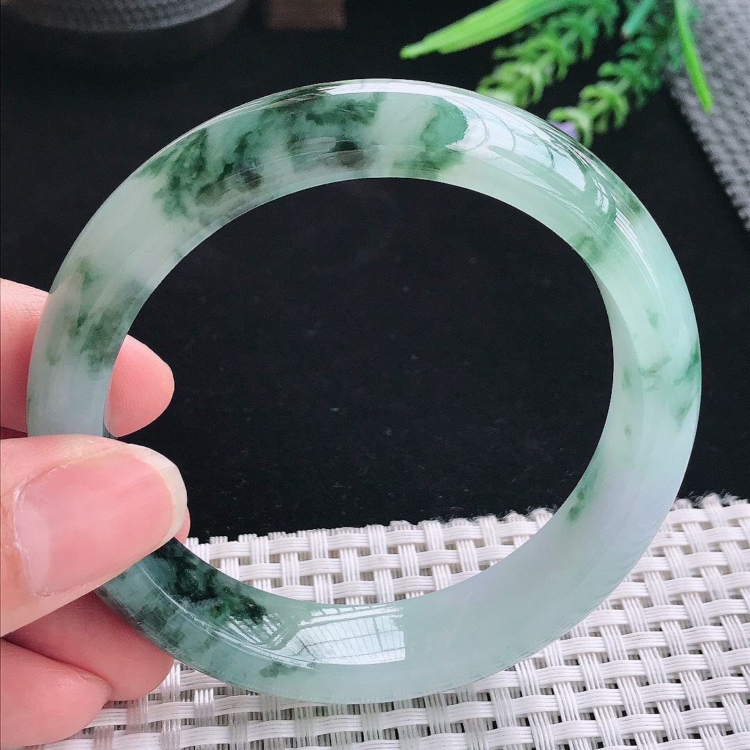 实拍A货翡翠60/14.2/9老坑冰润起胶飘花手镯翡翠玉镯手环