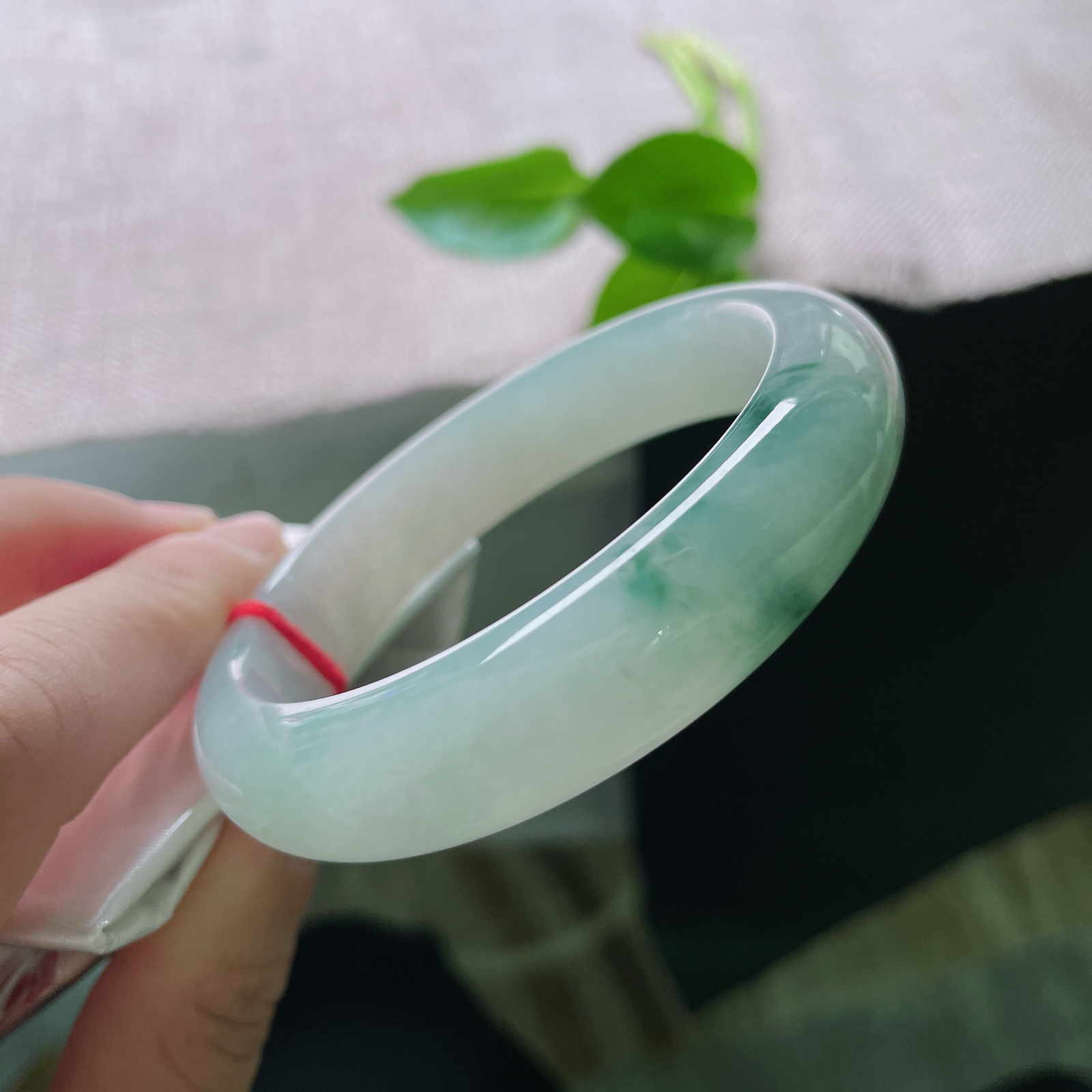 55.9/13.8/8.5飘花正圈，水润细腻，厚庄，一抹飘花，婉间风华，无暇