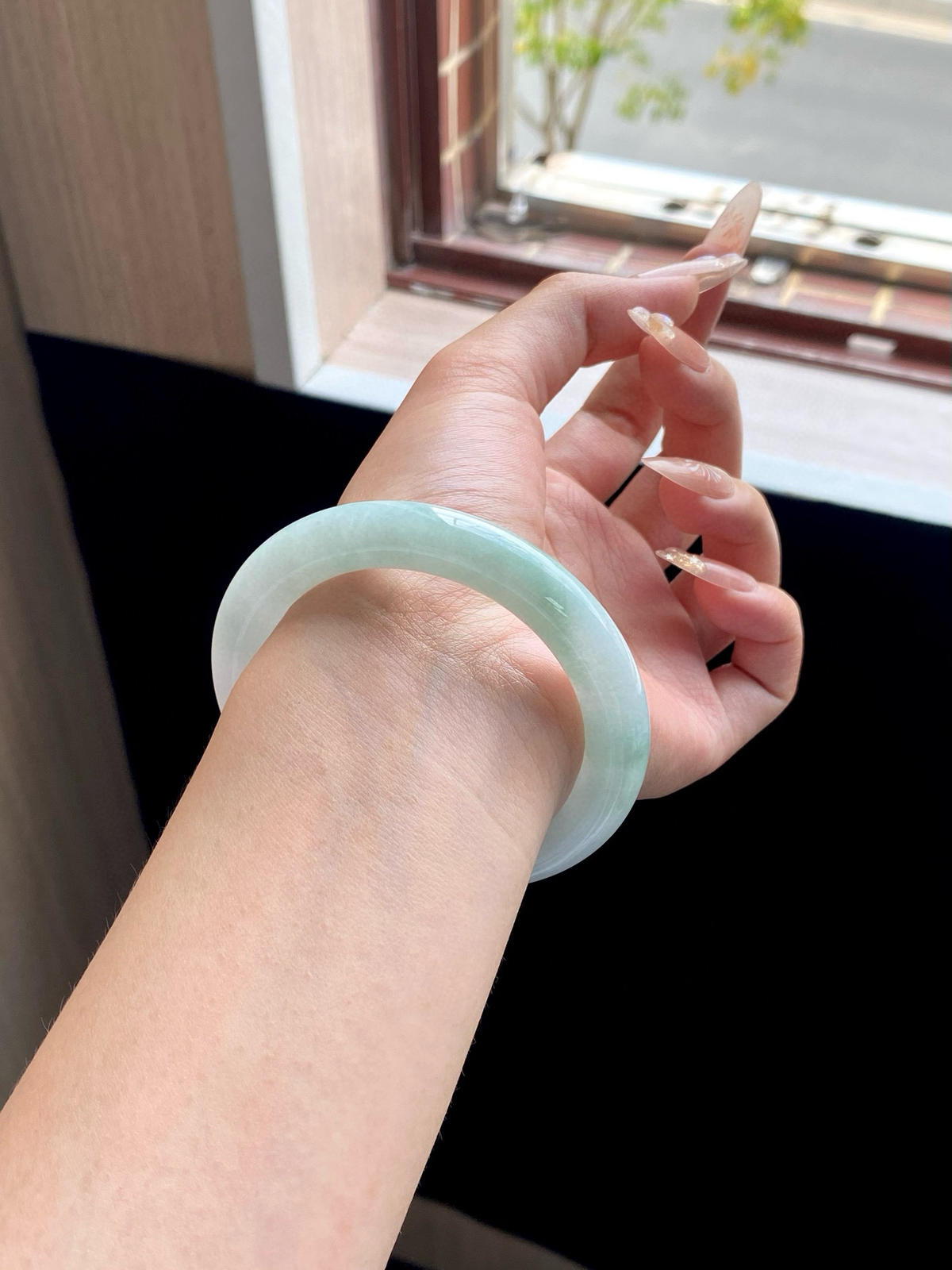 晴绿半山水圆条成品（内侧细纹不扣）

⭕️56.2-10.5-10.6