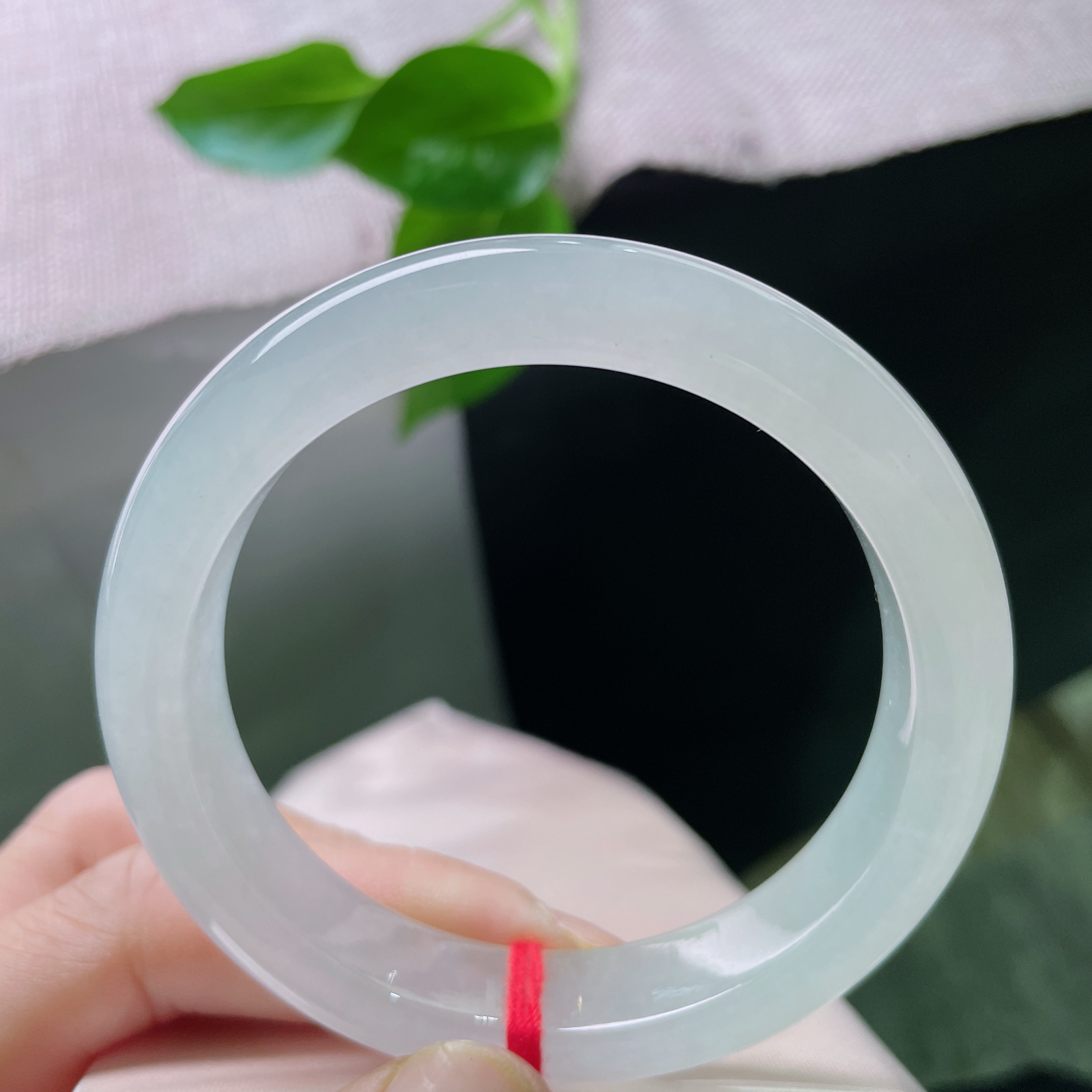 53.8/11.5/8.4，种老水足，细腻无棉感，无纹裂