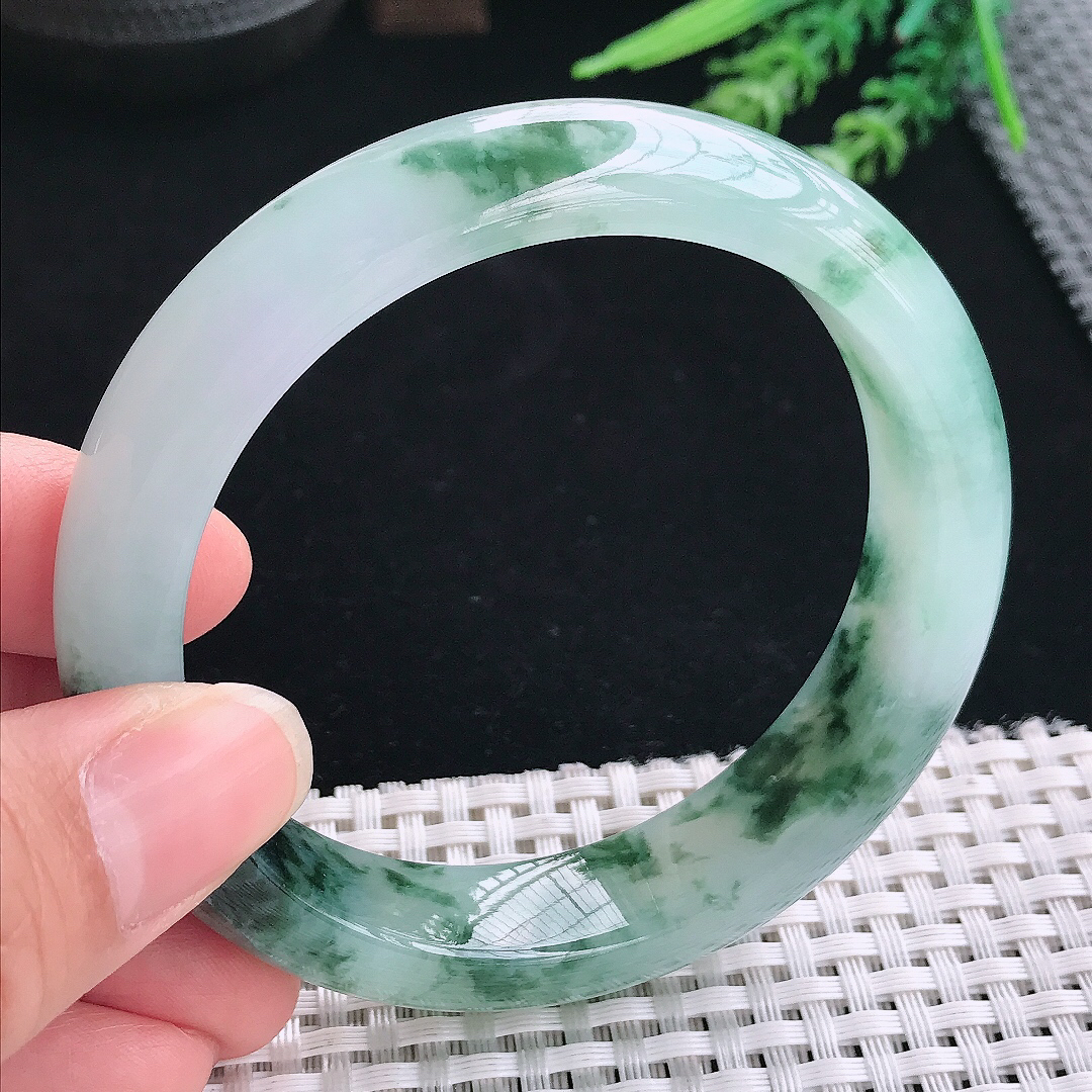 实拍A货翡翠60/14.2/9老坑冰润起胶飘花手镯翡翠玉镯手环