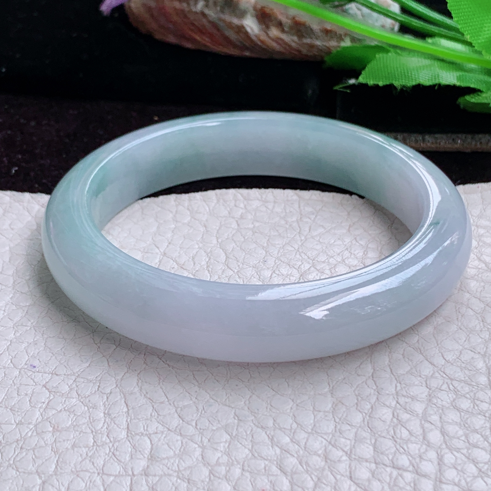 r实拍53.8*11.5*8平安镯 天然缅甸翡翠A货玉手镯胶感甜美淡雅正圈玉镯子