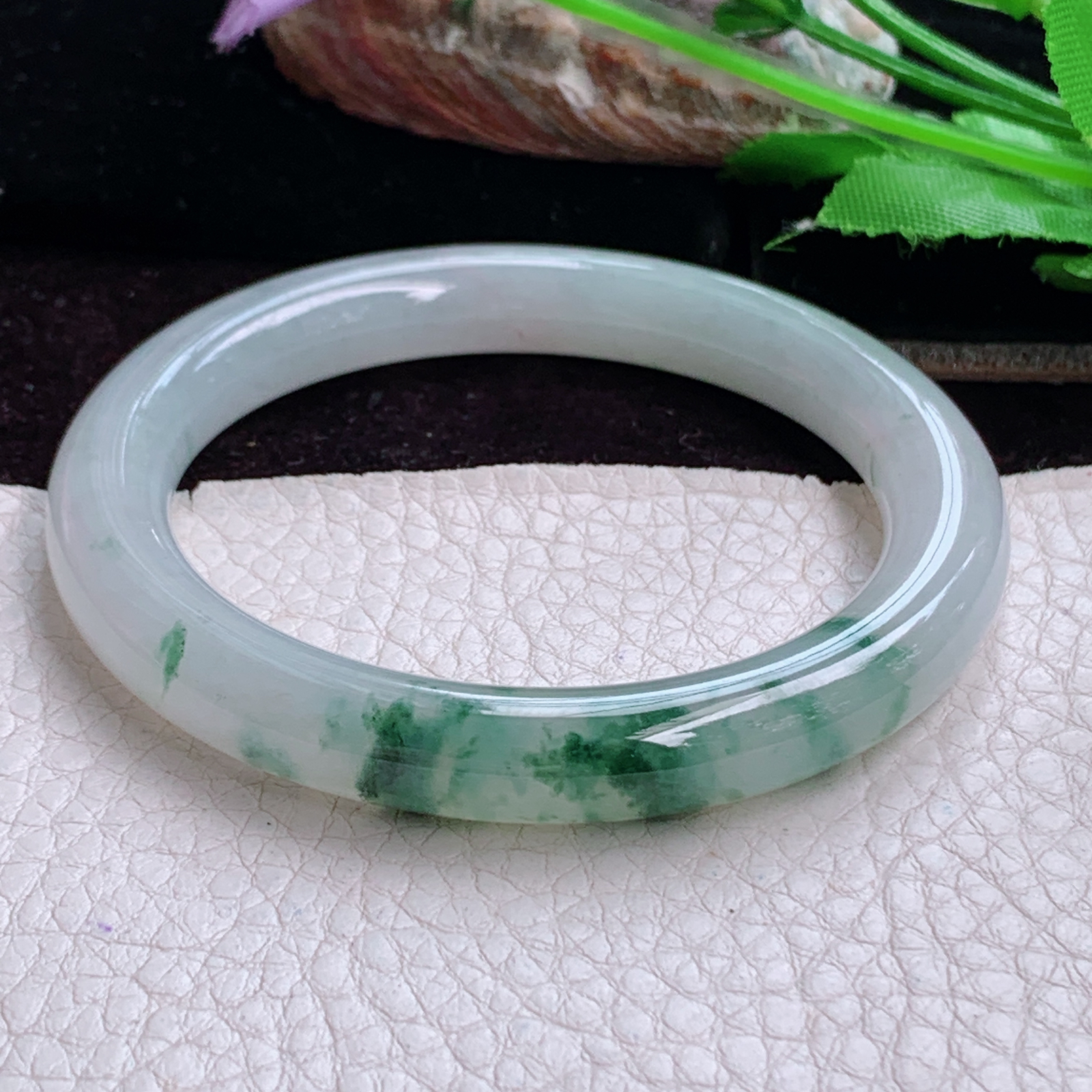 xc小圈口53.3*9招财镯 天然缅甸翡翠手镯冰飘花圆条玉镯子 叮当镯