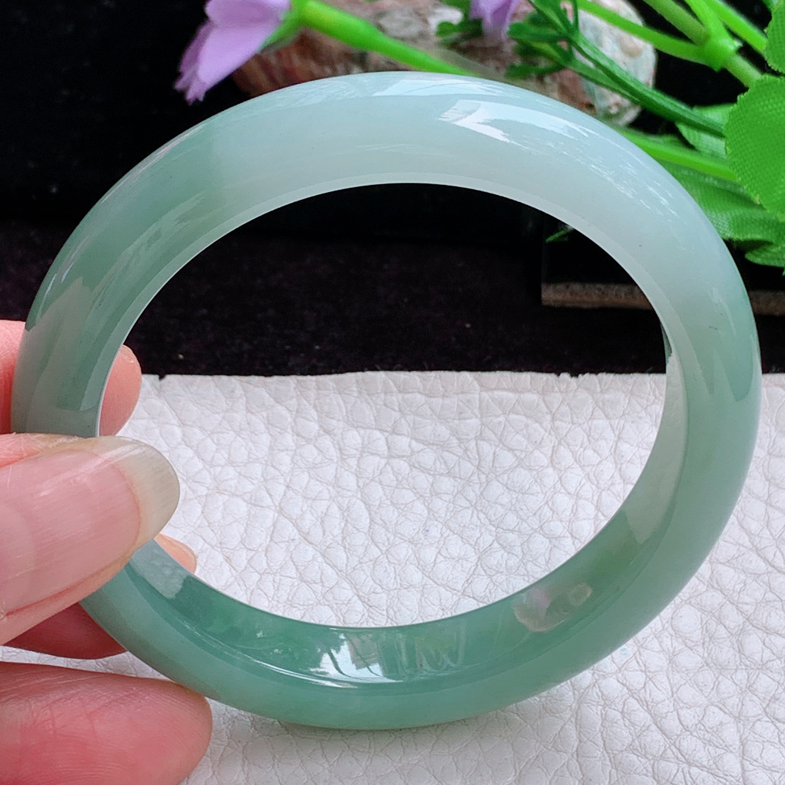 js实拍55*10.8*8.3招财镯 天然缅甸翡翠手镯半山水双彩正圈玉镯子