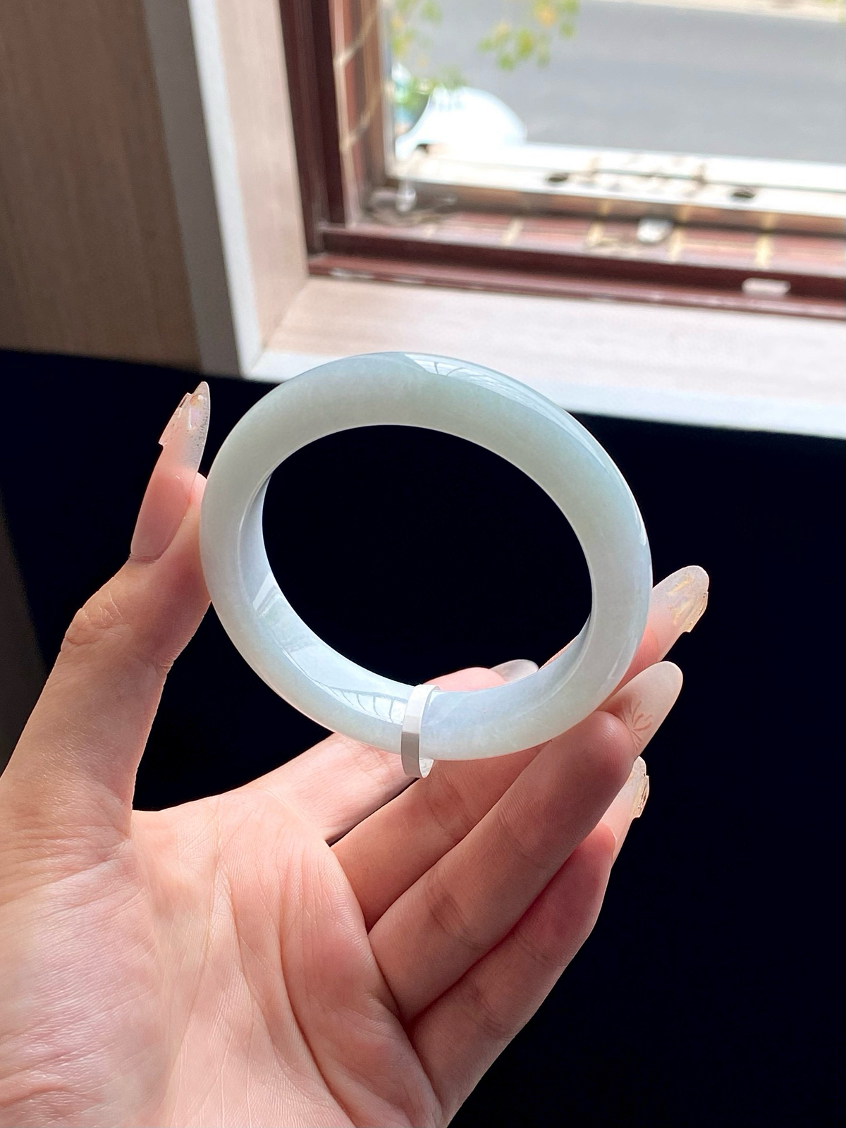 淡晴底白月光正圈成品（无纹裂）

⭕️54-12.8-8.2