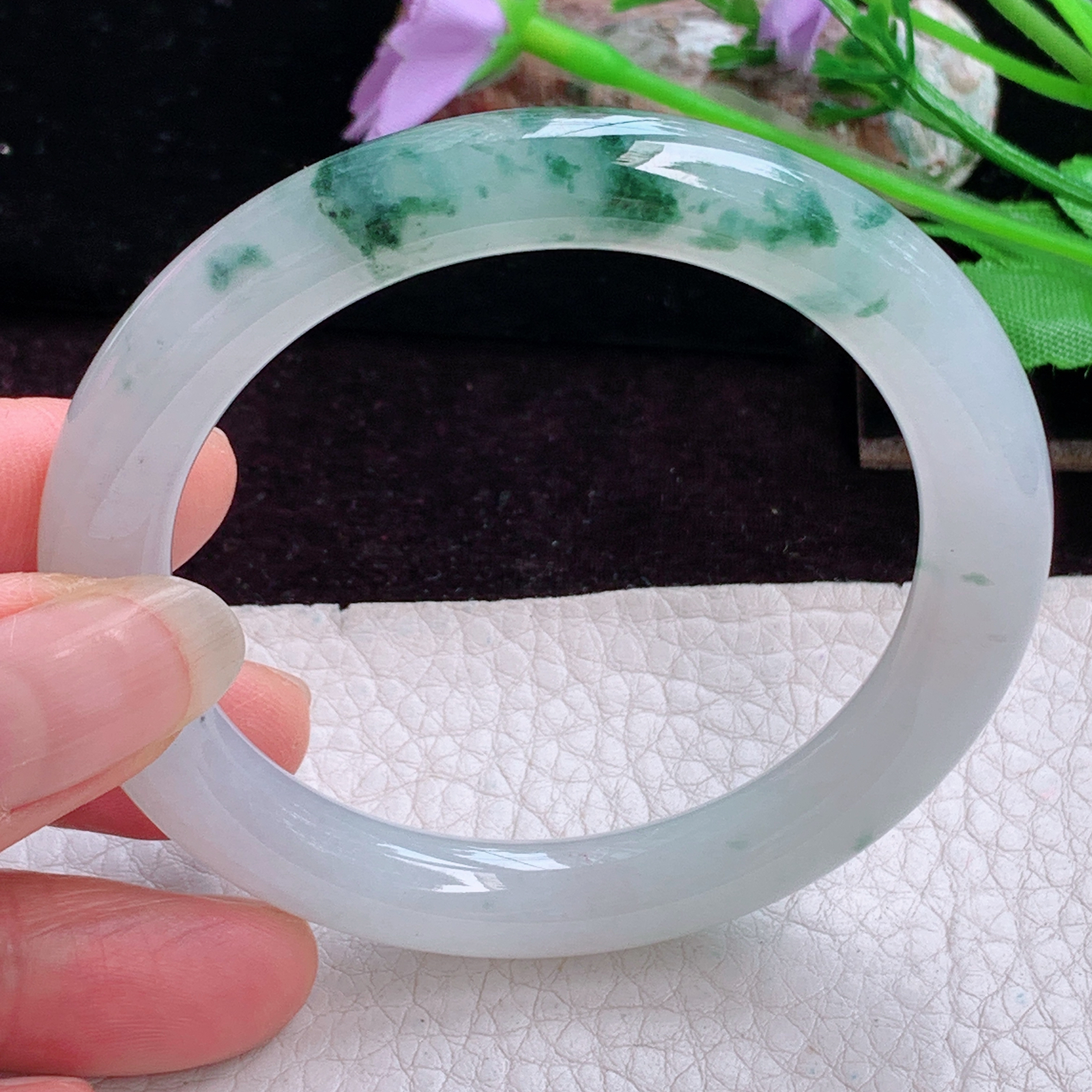 xc小圈口53.3*9招财镯 天然缅甸翡翠手镯冰飘花圆条玉镯子 叮当镯