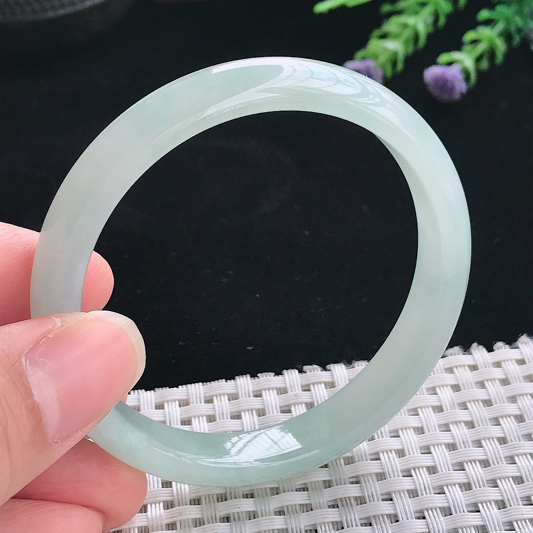 实拍A货翡翠54/10.3/6.6老坑秀气冰晴绿细条手镯翡翠玉镯手环