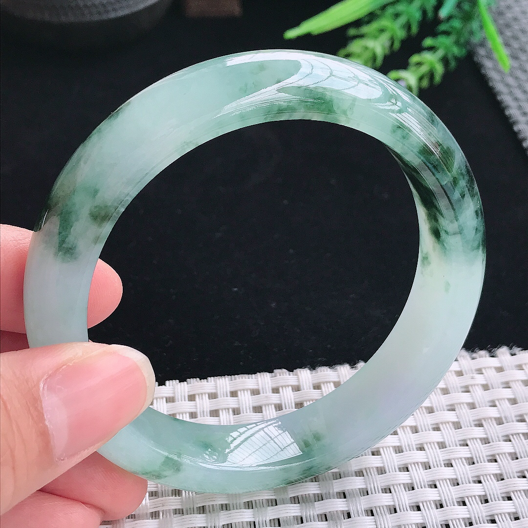 实拍A货翡翠60/14.2/9老坑冰润起胶飘花手镯翡翠玉镯手环