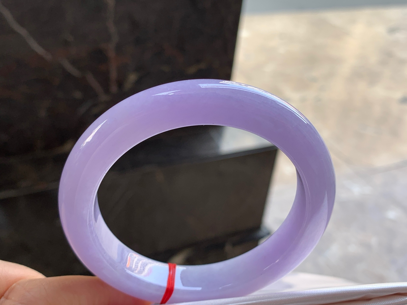 59.5-12.5-10

紫罗兰手镯^_^大圈 鲜艳 玉质温润