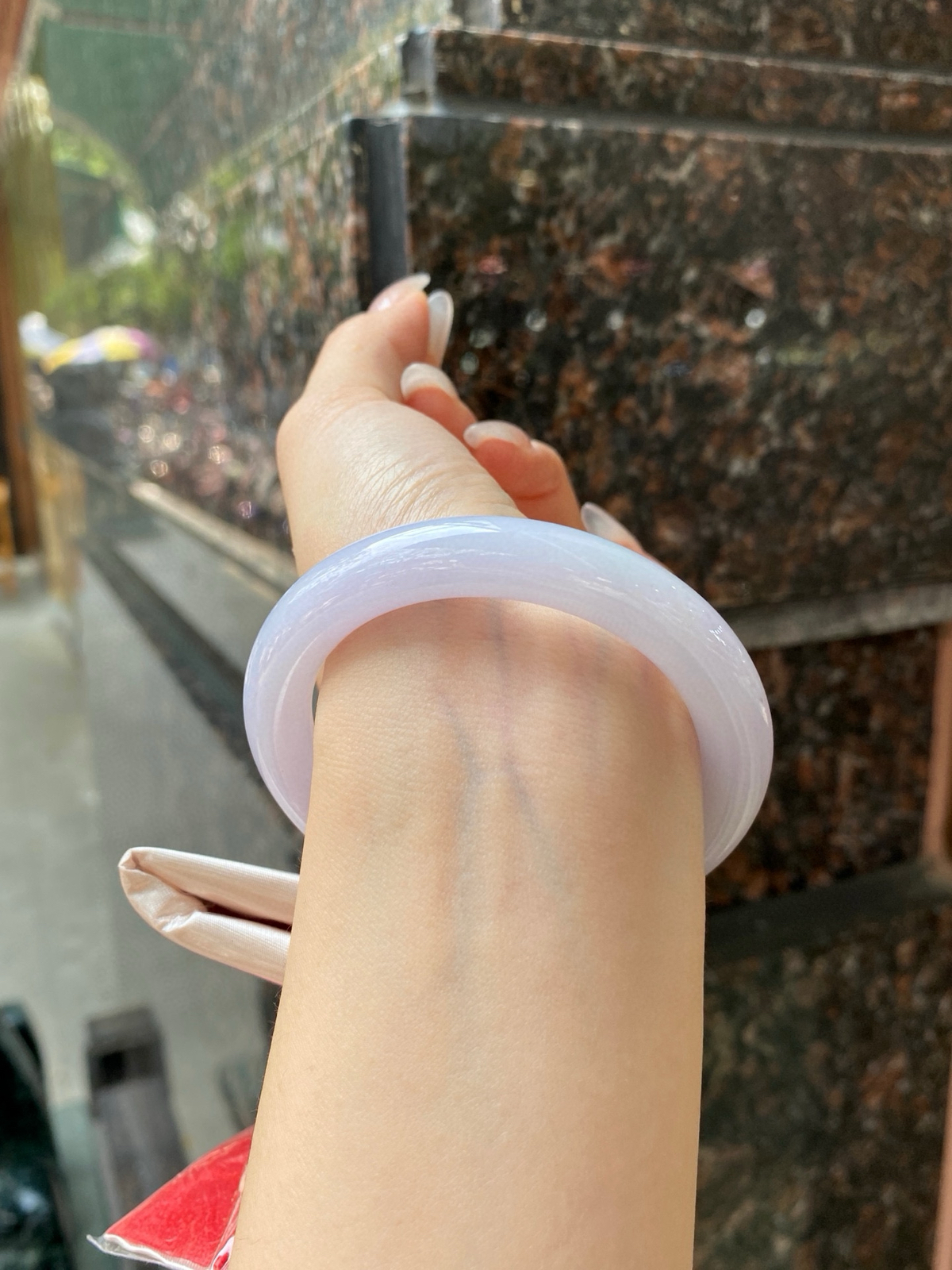 【紫罗兰圆条手镯】
尺寸：55.4-10.5-9.5
自然光无滤镜，原图直出