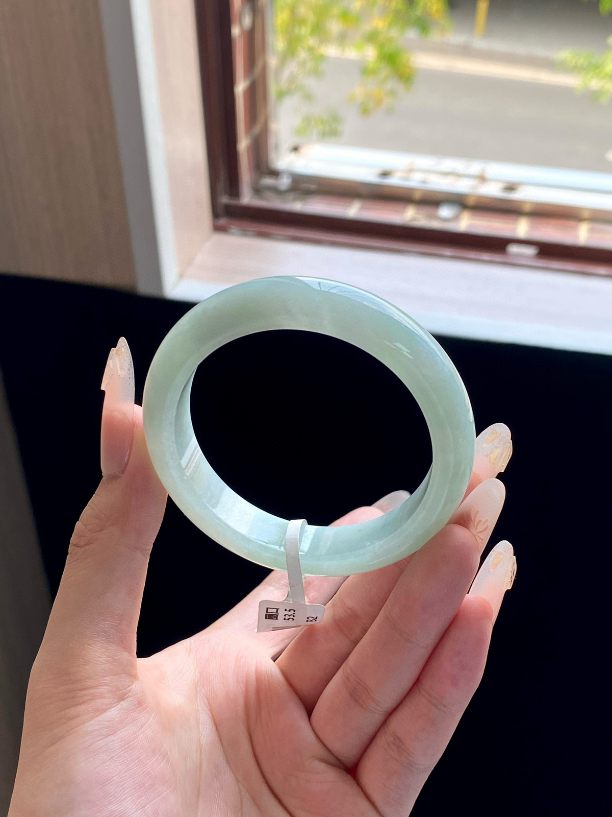 冰晴绿果绿正圈成品（细纹不扣）
有棉团
⭕️53.5-12.4-8