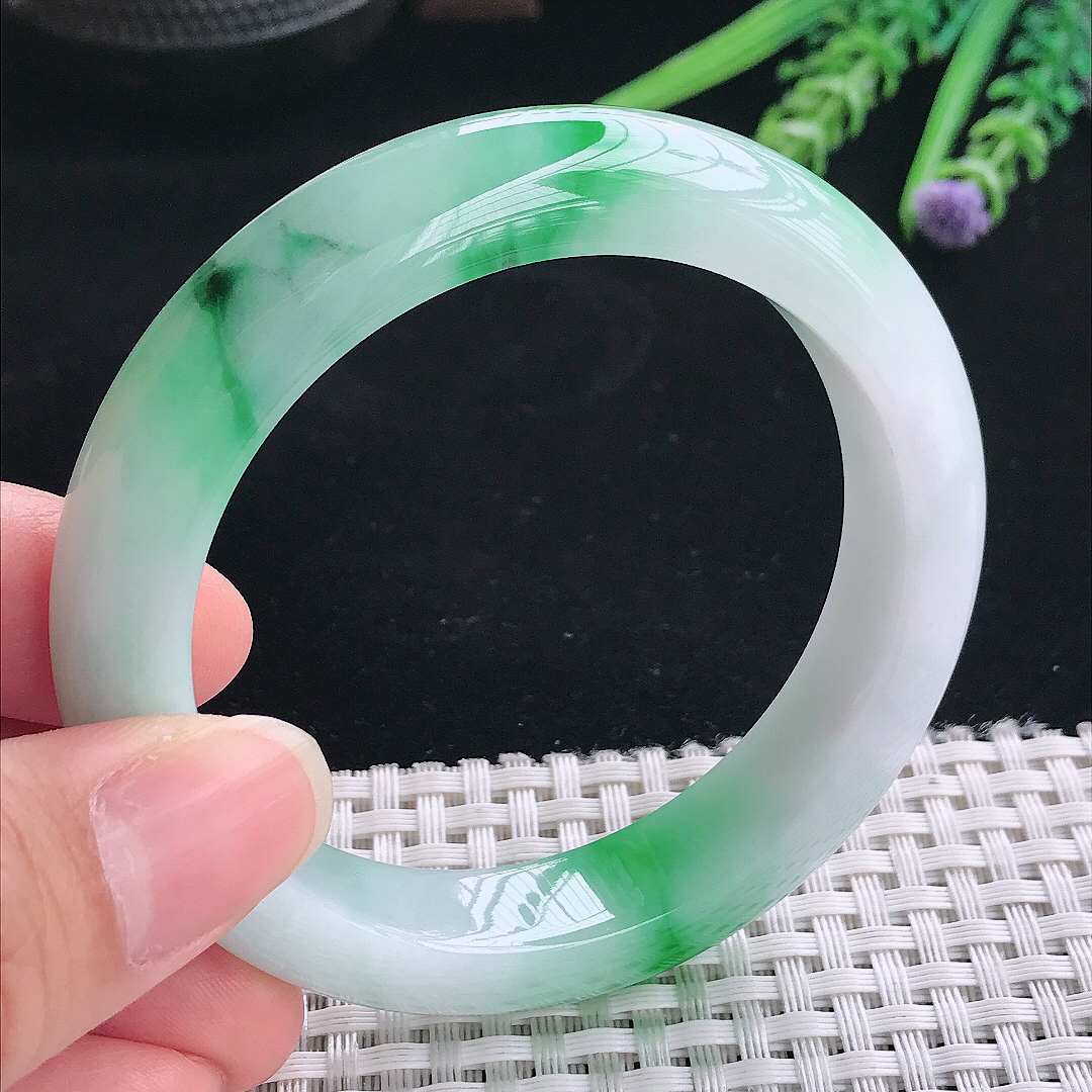 实拍A货翡翠55.3/12.3/9.5老坑精美冰润飘阳绿手镯翡翠玉镯手环