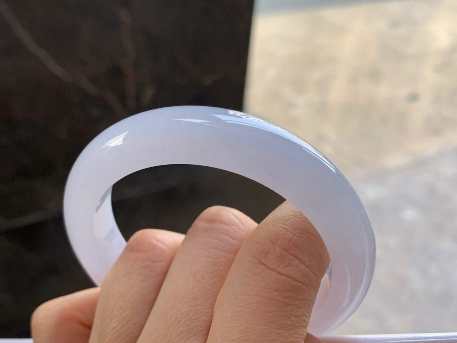 53.5-12.5-8.8

淡紫手镯^_^水润清新