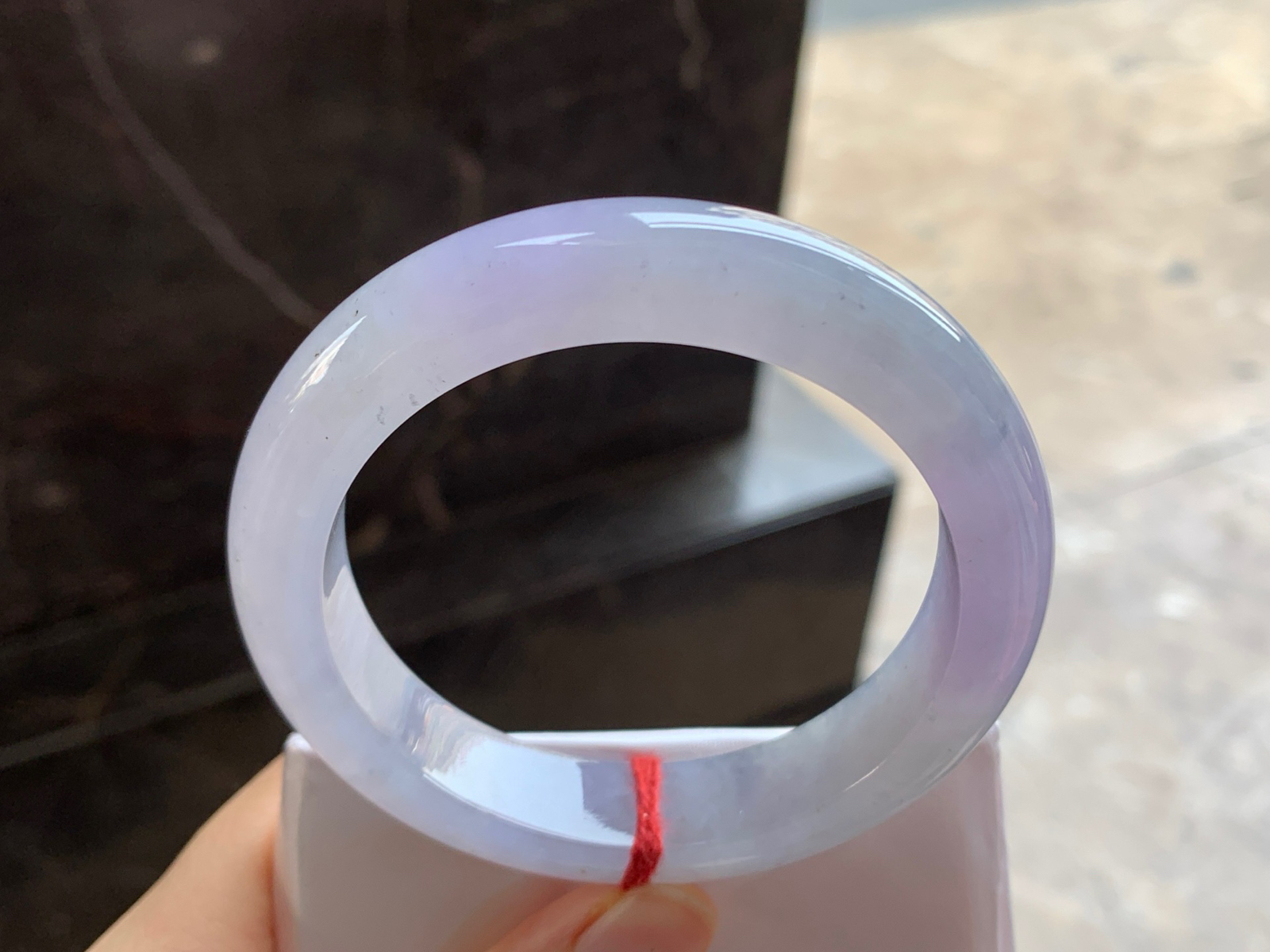 57-12.8-9.3

冰紫手镯^_^水润 鲜艳亮眼