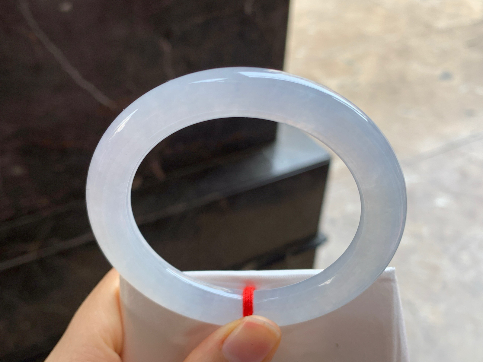 54.5-10.1

冰种淡紫圆条手镯^_^冰透