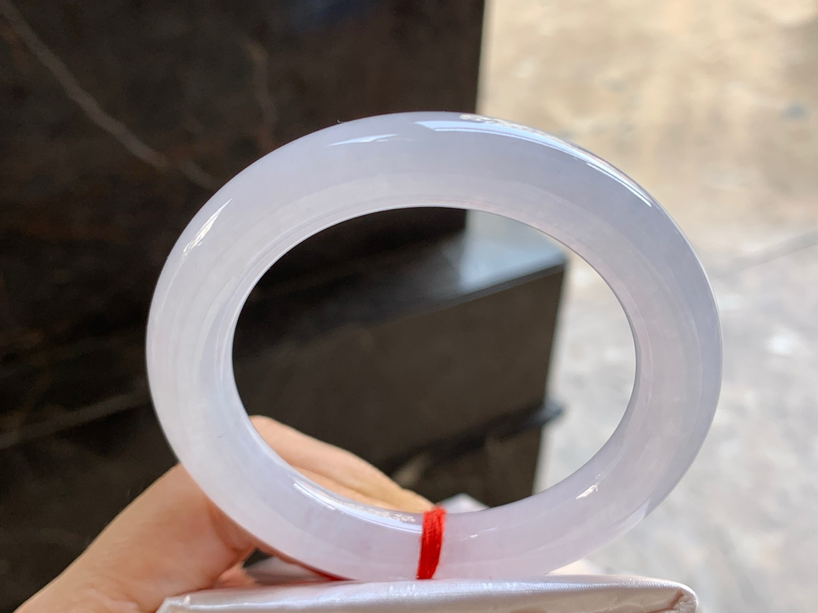 55-11

冰淡紫圆条手镯^_^冰透 清新