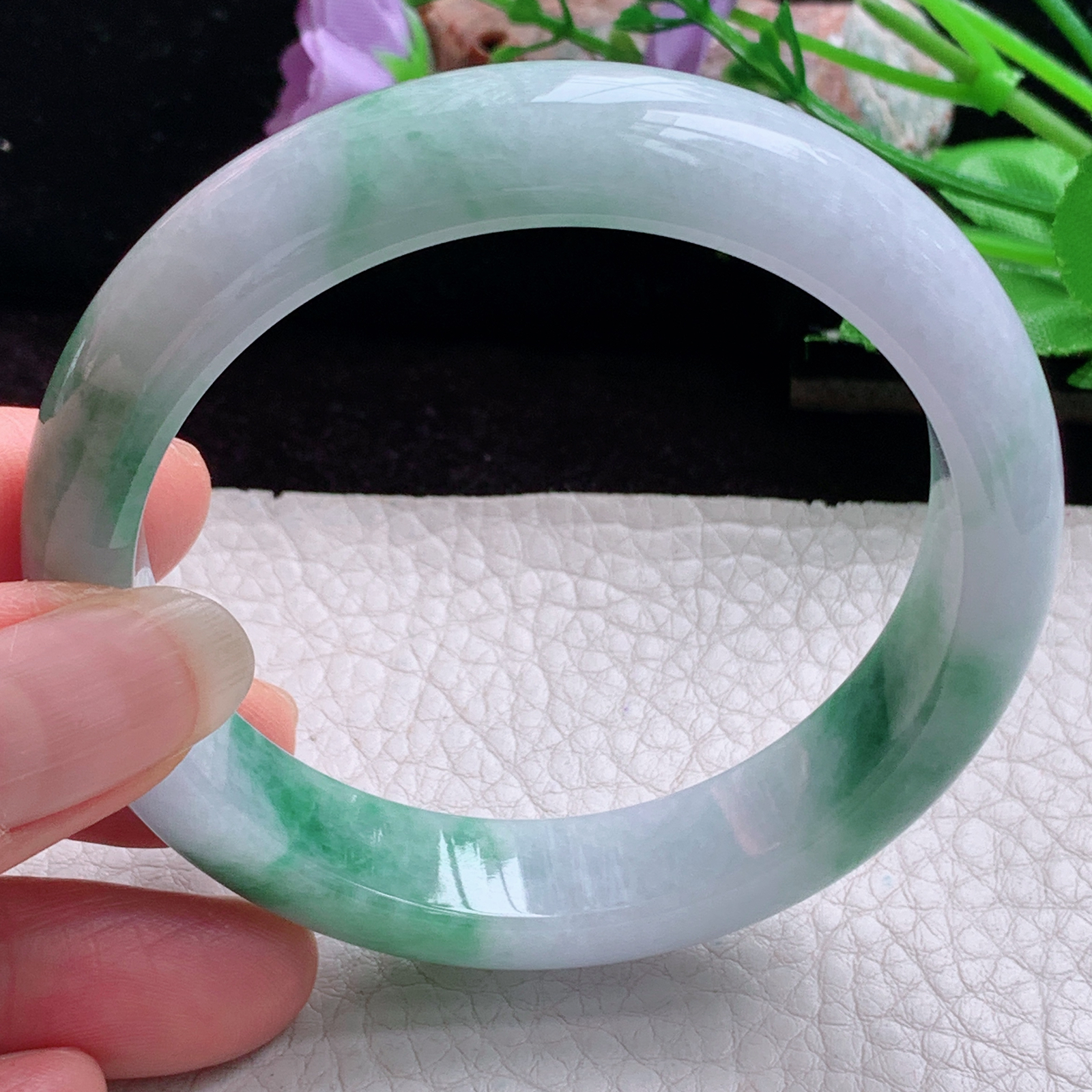 hy实拍56*13*8平安镯 天然缅甸翡翠手镯胶感飘花正圈玉镯子