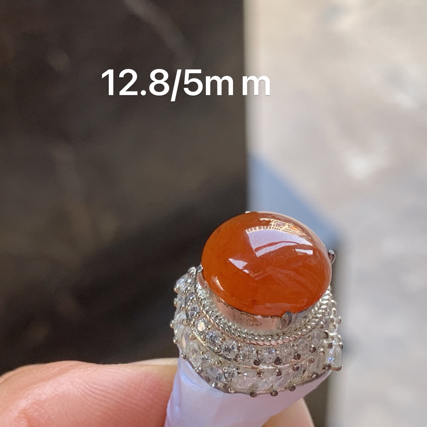 红翡戒面 颜色浓郁漂亮 铜托