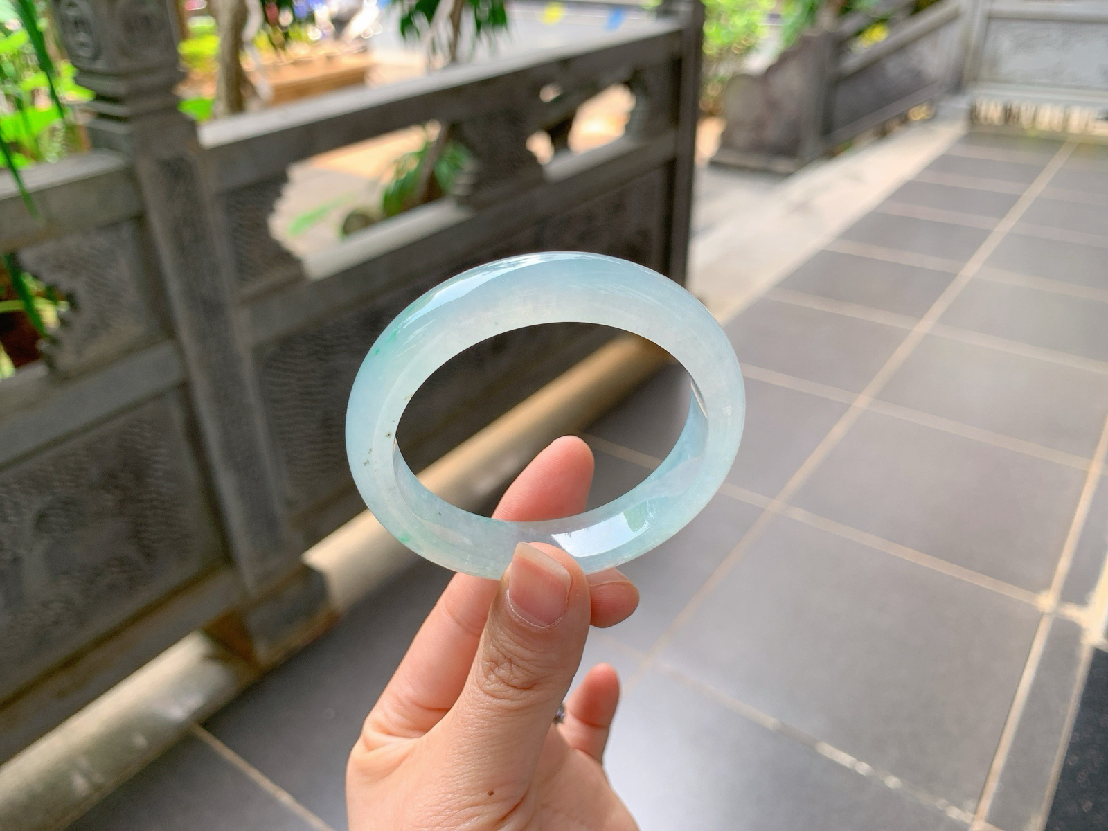 ｜51圈口
金丝绿，冰飘绿丝，拉满，小手来，有点矿点性价比很高