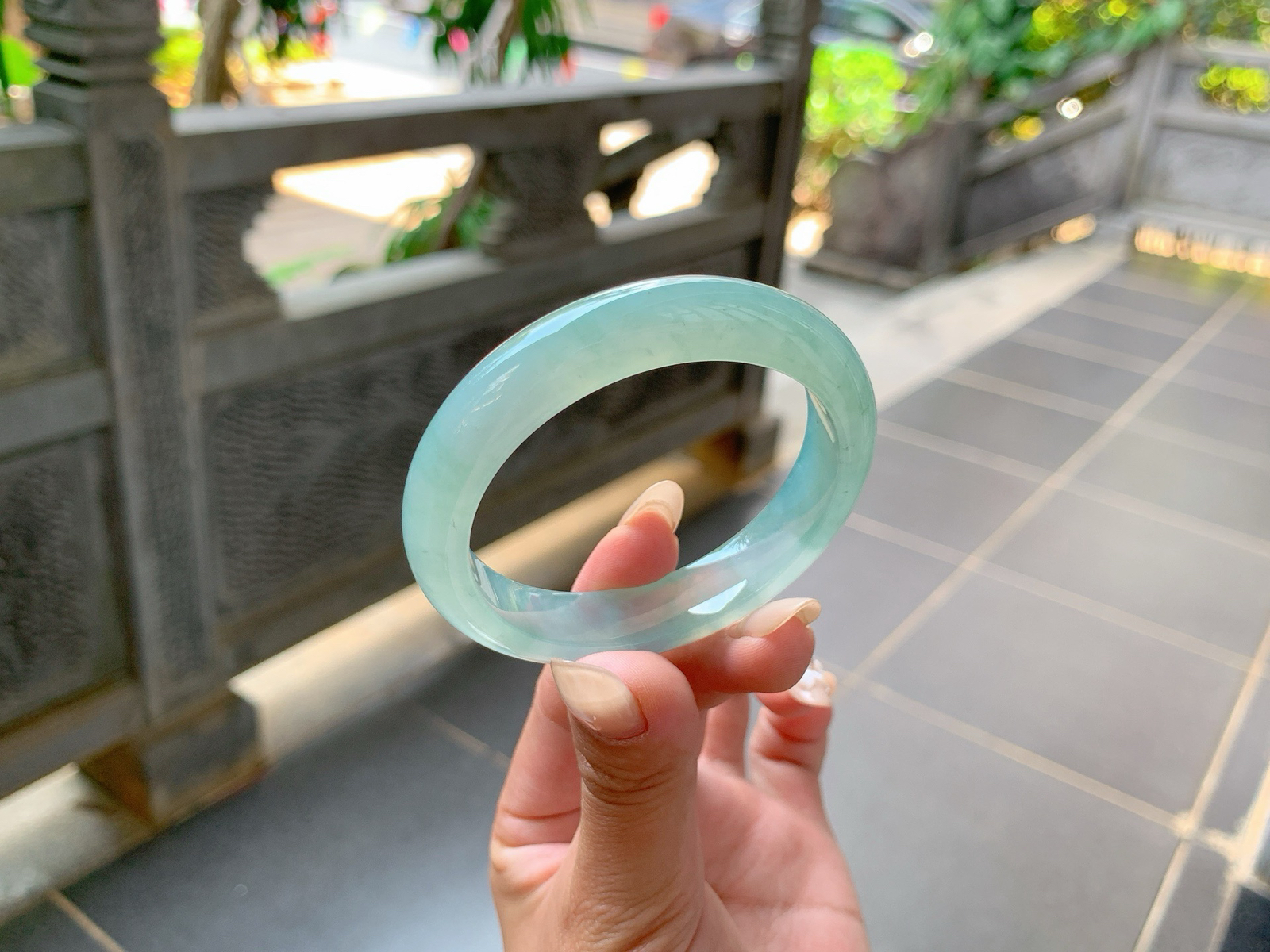 ｜50圈口
冰晴炸光是一条小圈口，小手来捡漏，