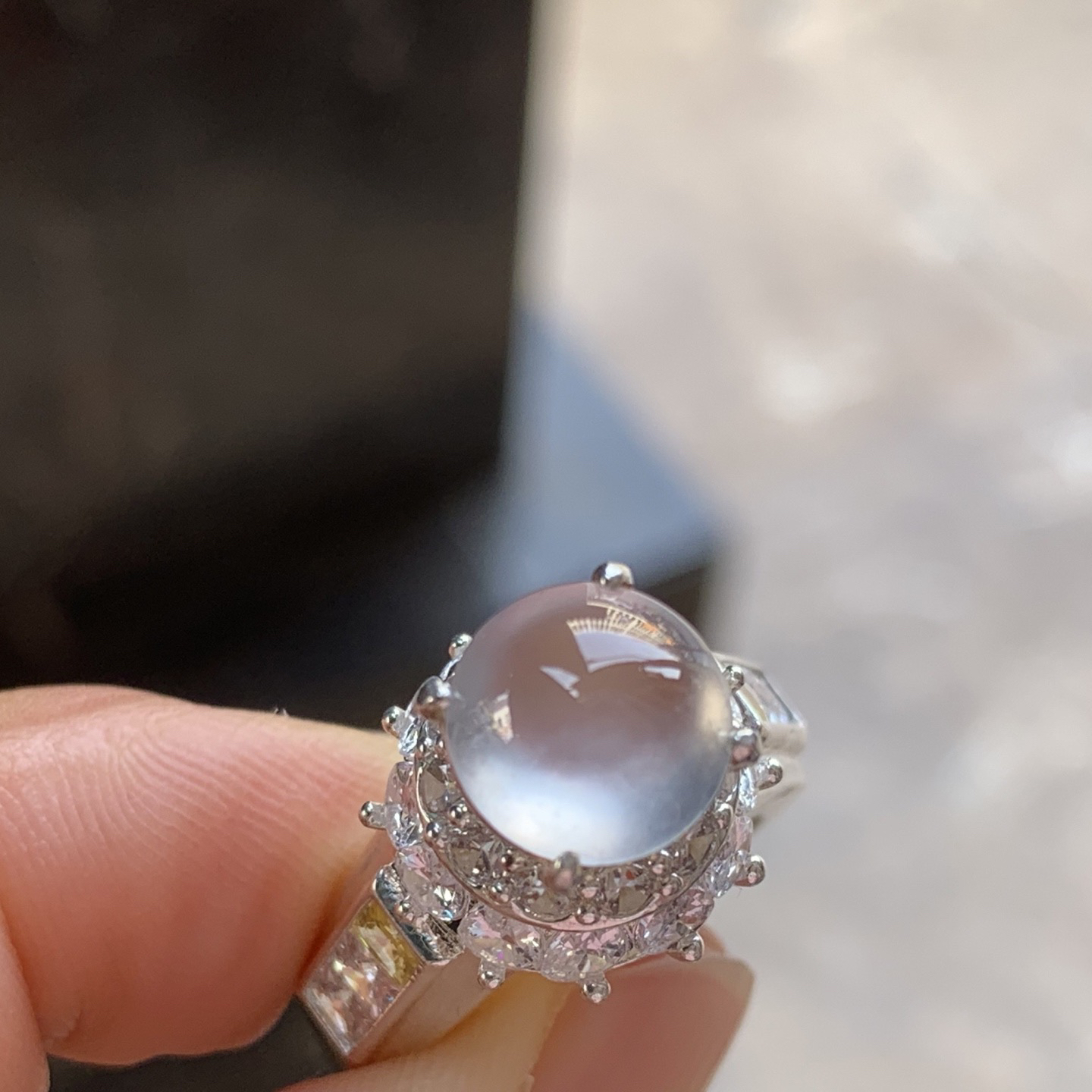 白冰戒面 冰透水润 饱满 铜托