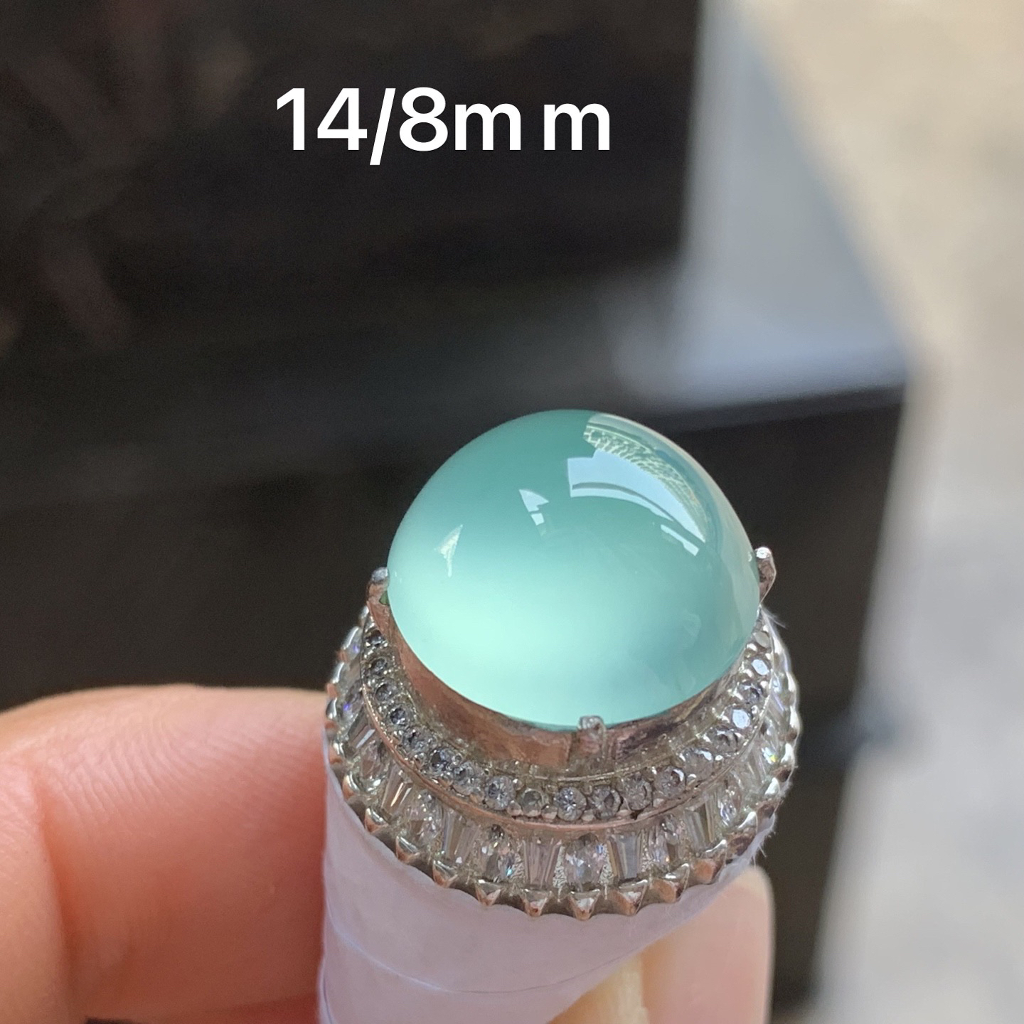 冰种晴水戒面 冰透起光 饱满圆润 颜色漂亮 铜托