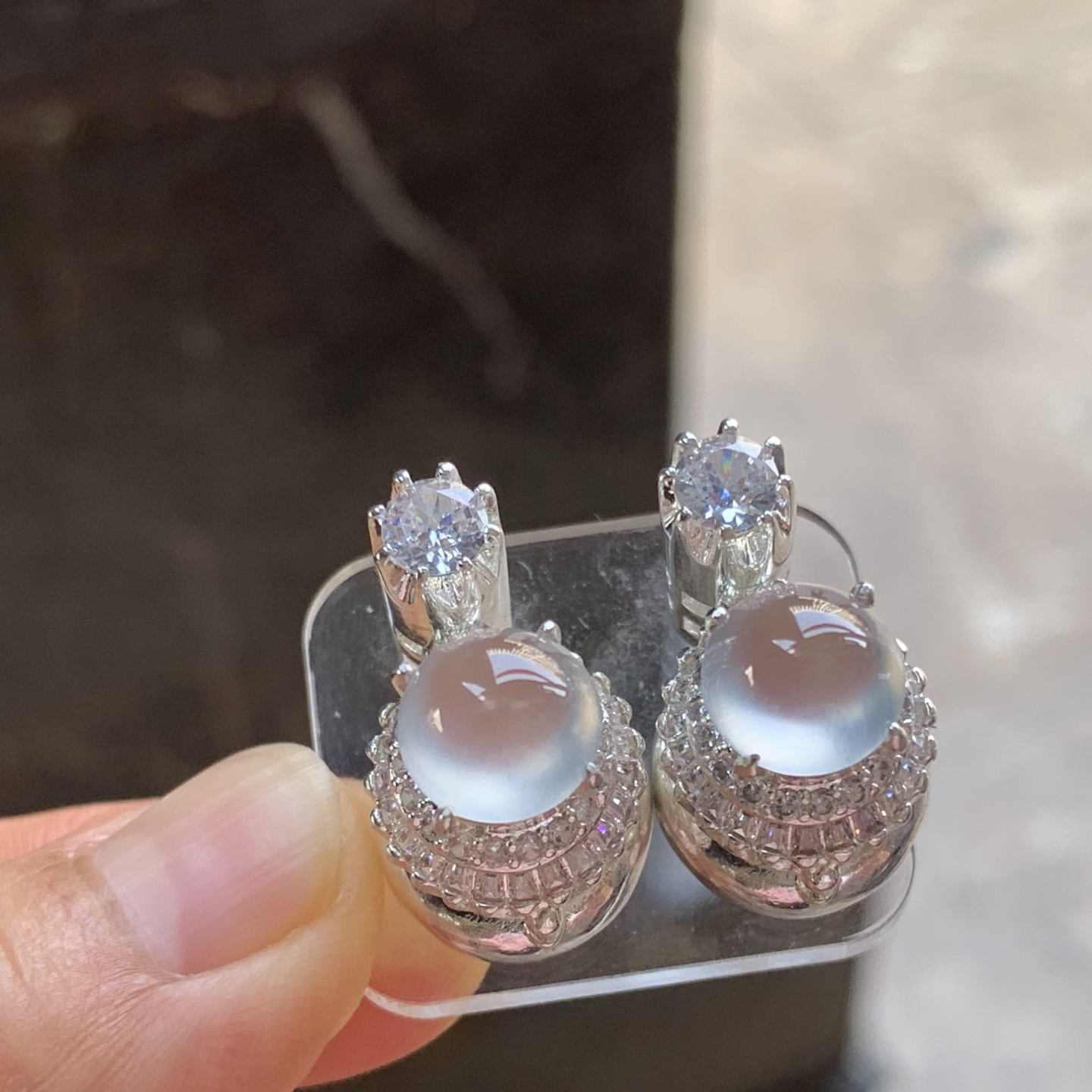 白冰戒面 冰透起光 饱满 铜托