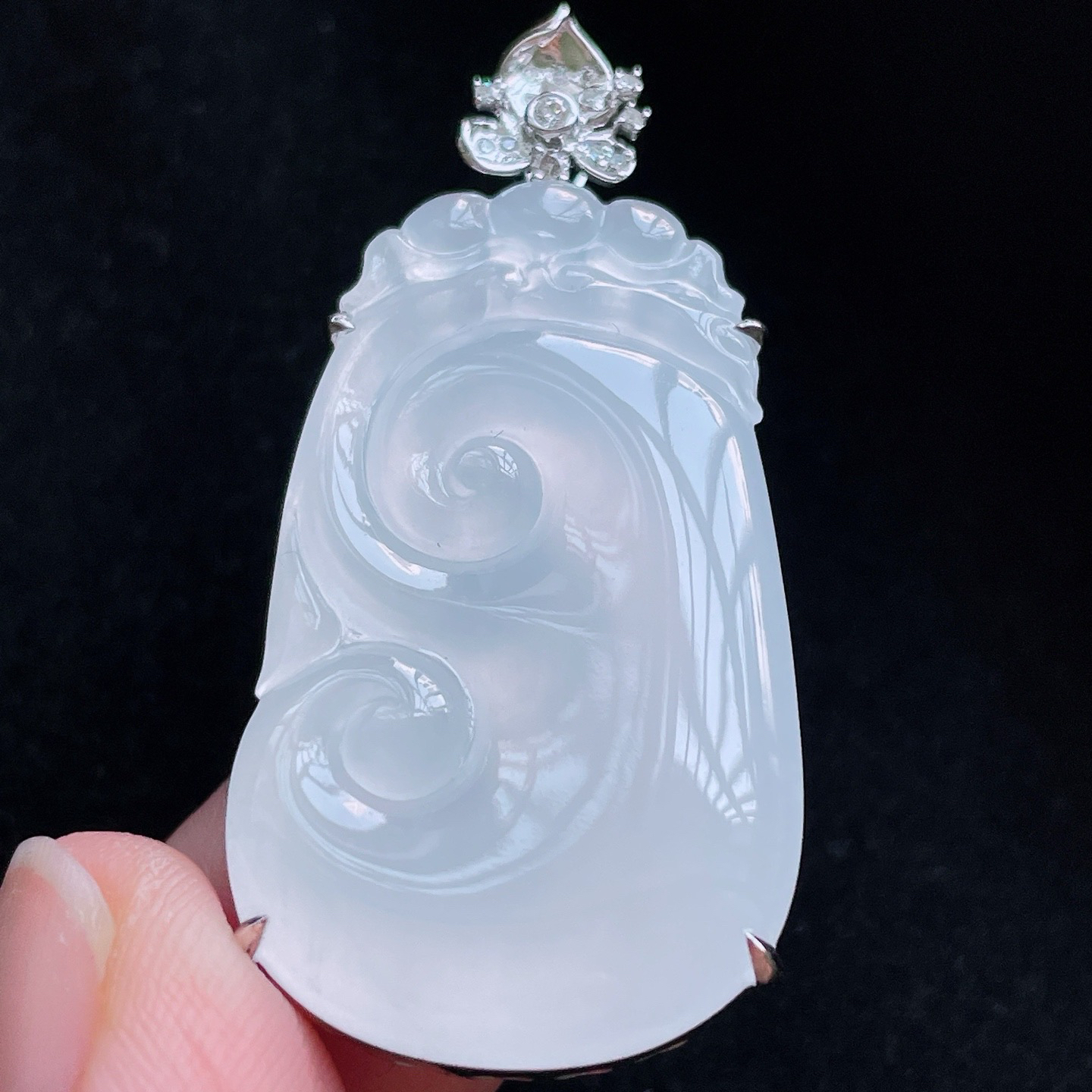 18K 冰种·如意

裸34.6-20.8-4