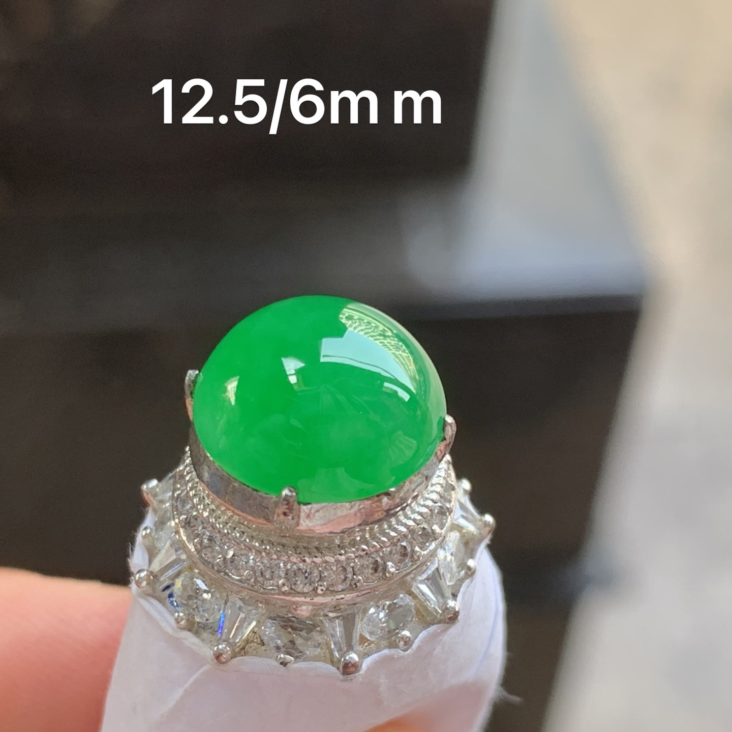 满色戒面 颜色正 水润 品相好 铜托