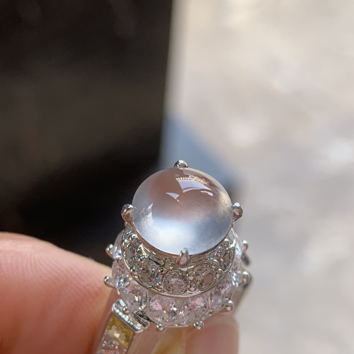 白冰戒面 冰透水润 饱满 铜托