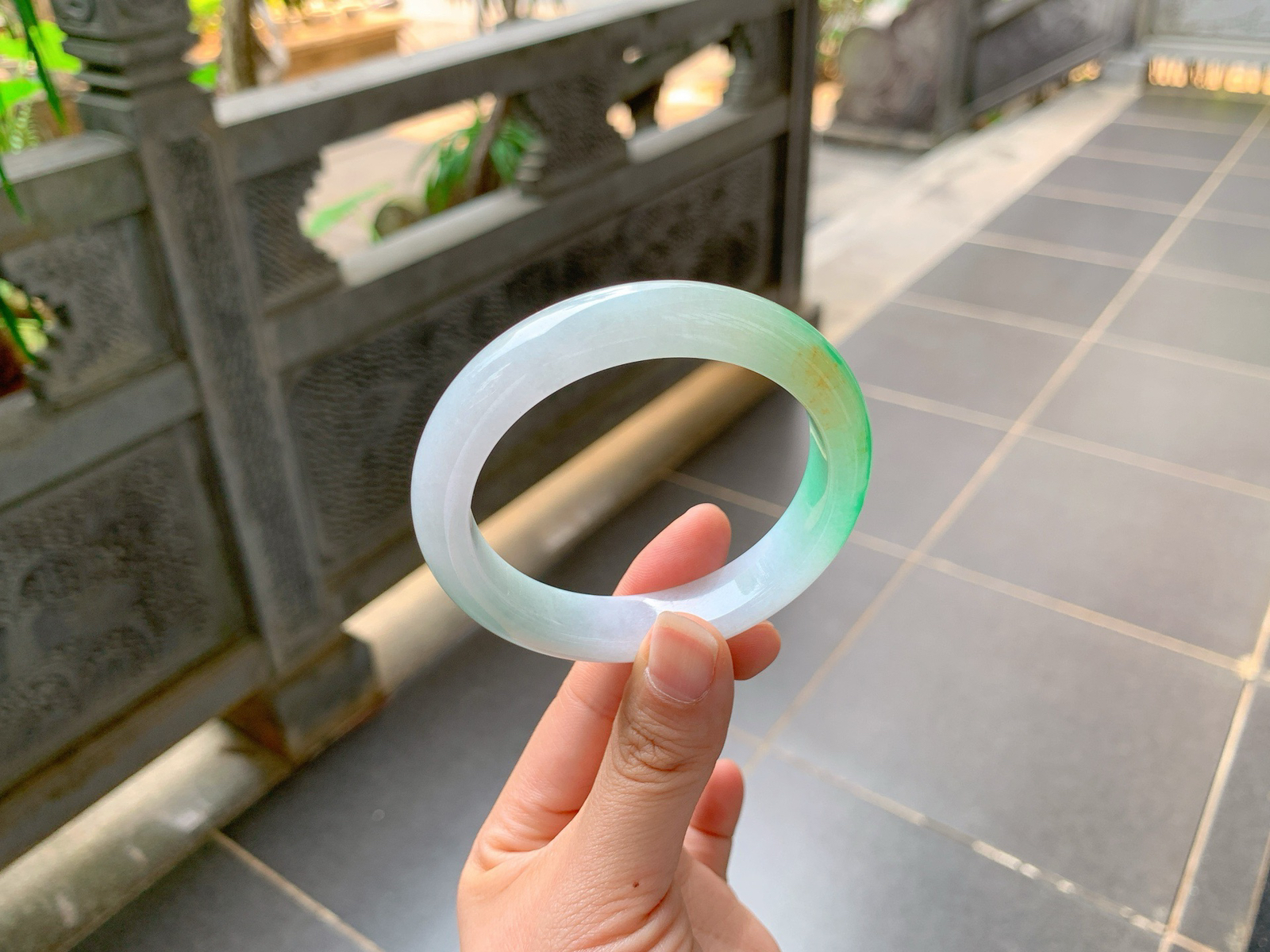 🧃｜56圈口
黄加绿、这个颜色好跳跃，孤品可遇不可求这个色系，同频的姐妹来来来